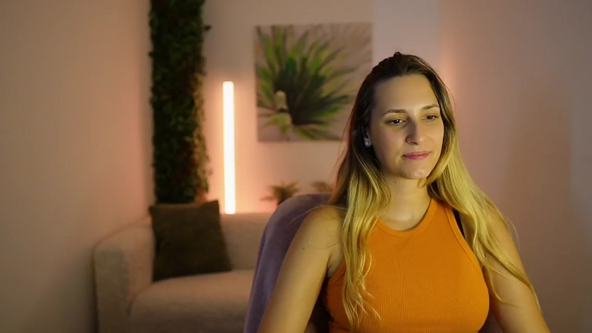 Gallery image thumbnail from Agatha_Vega's myfreecams stream on, 08/22/2024, 24:34 image 9 of 20