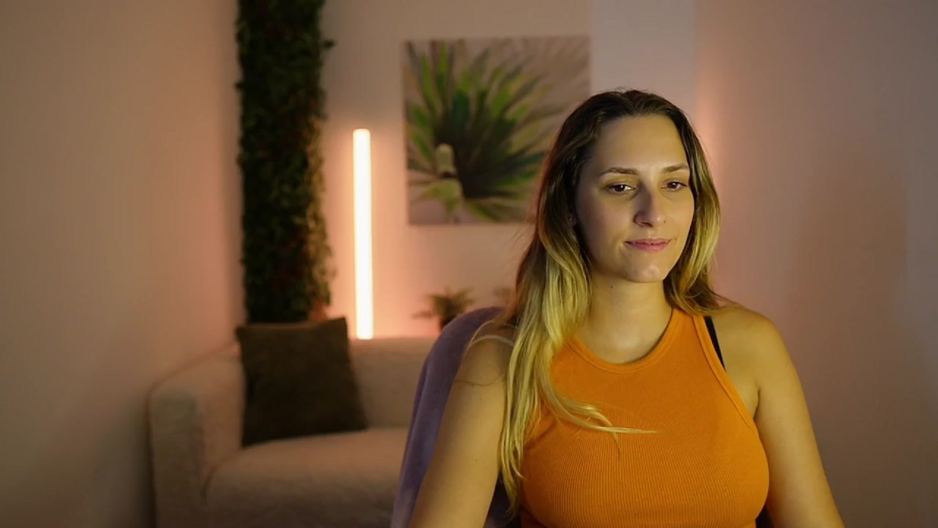 Gallery image thumbnail from Agatha_Vega's myfreecams stream on, 08/22/2024, 24:34 image 5 of 20