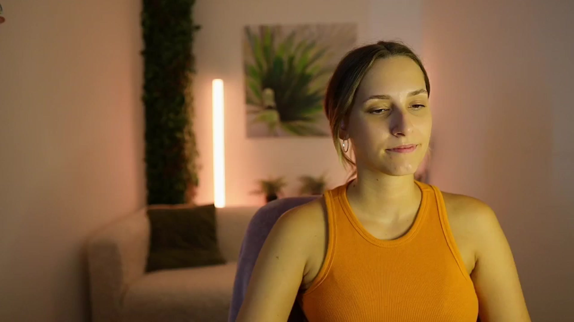 Gallery image thumbnail from Agatha_Vega's myfreecams stream on, 08/22/2024, 20:51 image 19 of 20