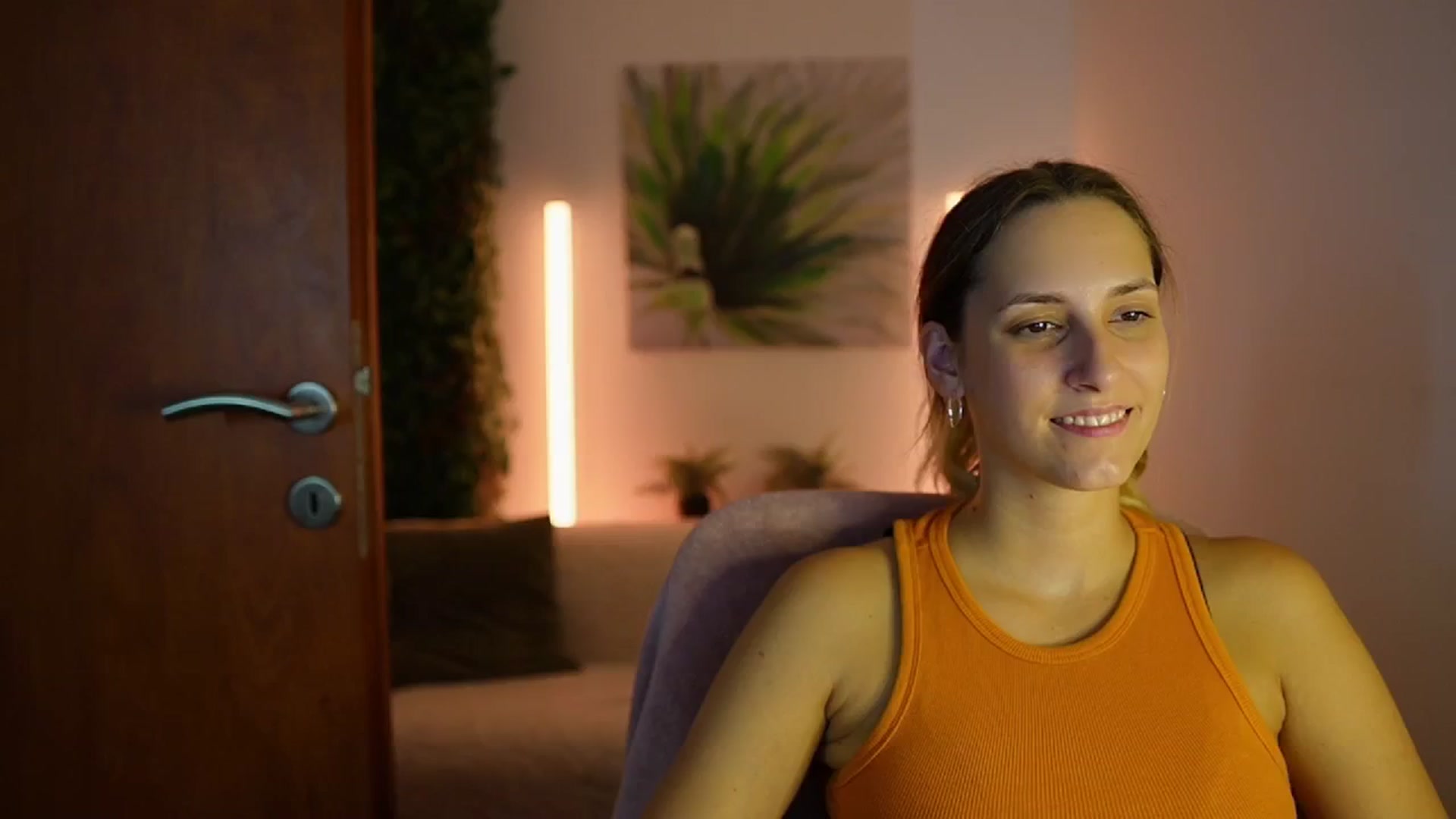 Gallery image thumbnail from Agatha_Vega's myfreecams stream on, 08/22/2024, 21:42 image 2 of 20