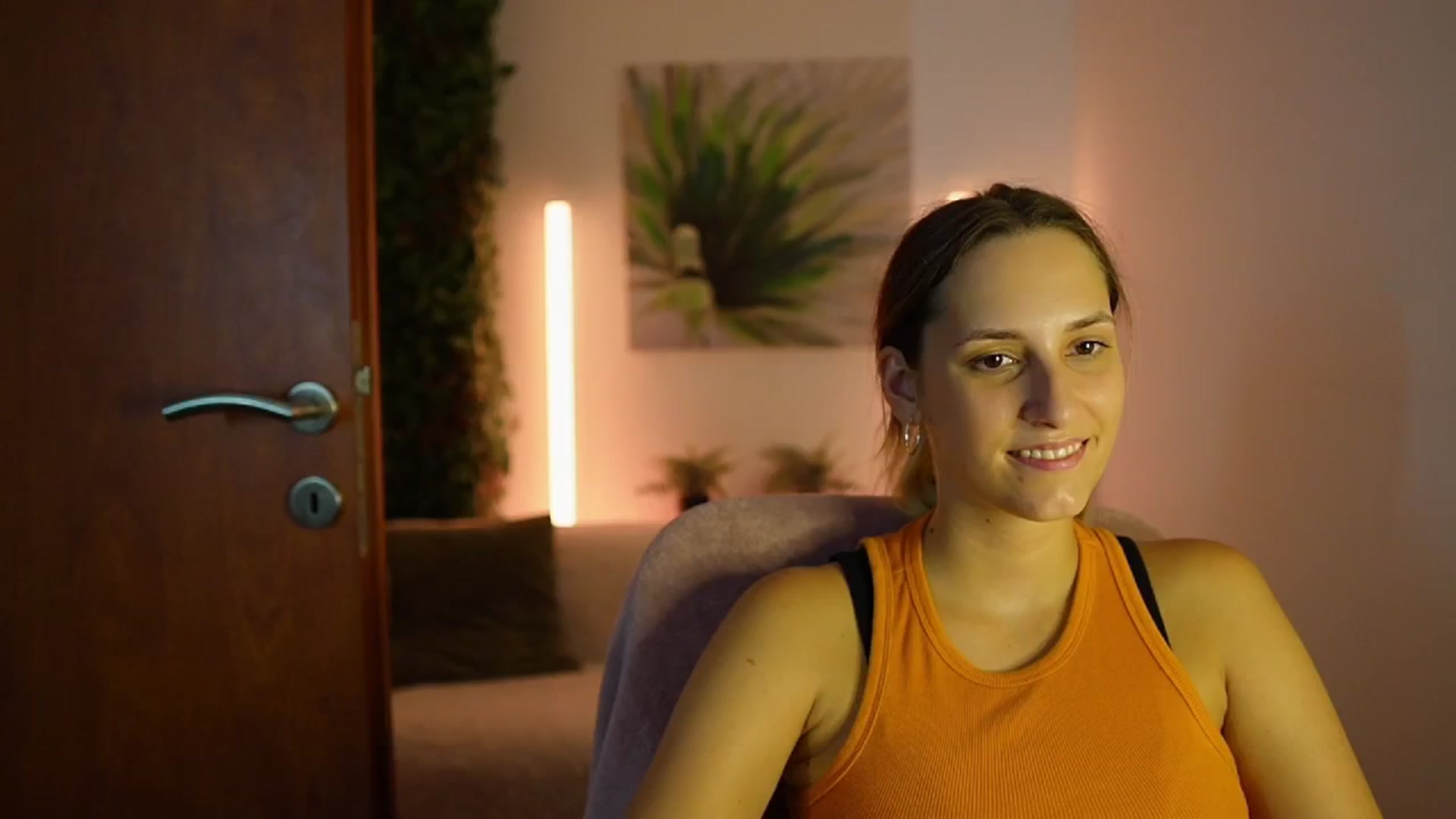 Gallery image thumbnail from Agatha_Vega's myfreecams stream on, 08/22/2024, 21:42 image 15 of 20