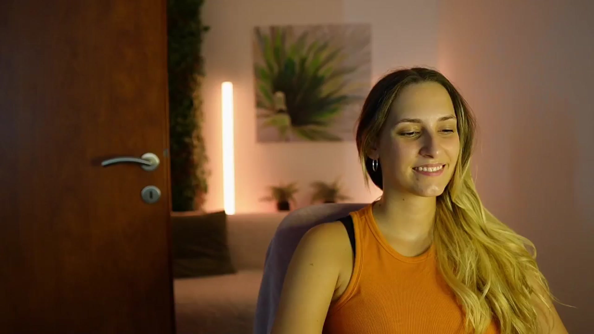 Gallery image thumbnail from Agatha_Vega's myfreecams stream on, 08/22/2024, 23:02 image 6 of 20