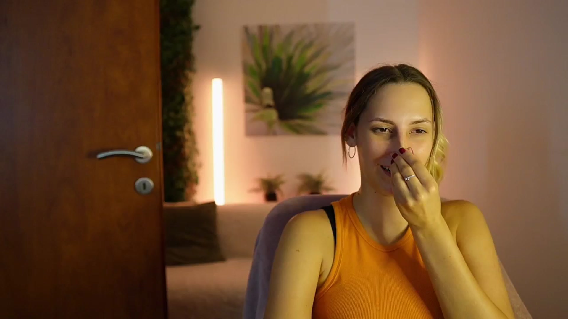 Gallery image thumbnail from Agatha_Vega's myfreecams stream on, 08/22/2024, 23:02 image 1 of 20
