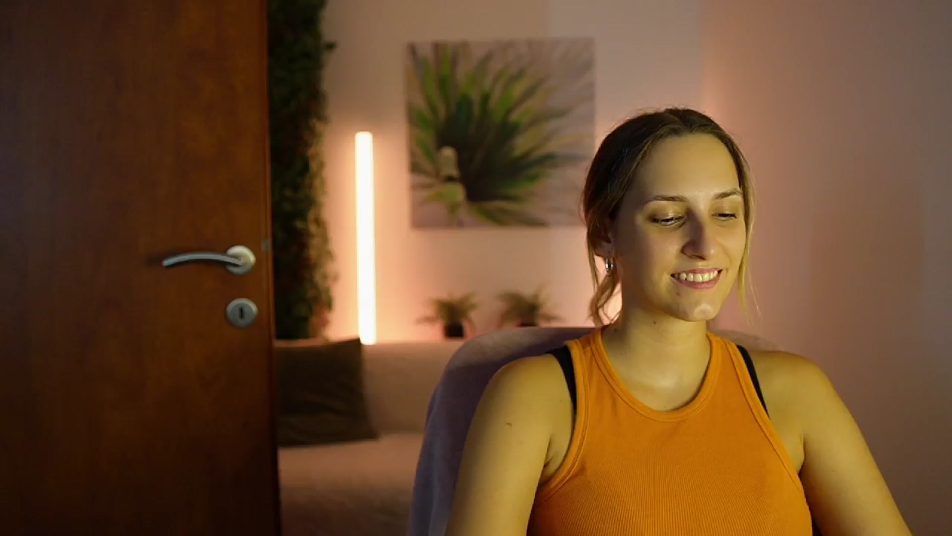 Gallery image thumbnail from Agatha_Vega's myfreecams stream on, 08/22/2024, 23:02 image 2 of 20