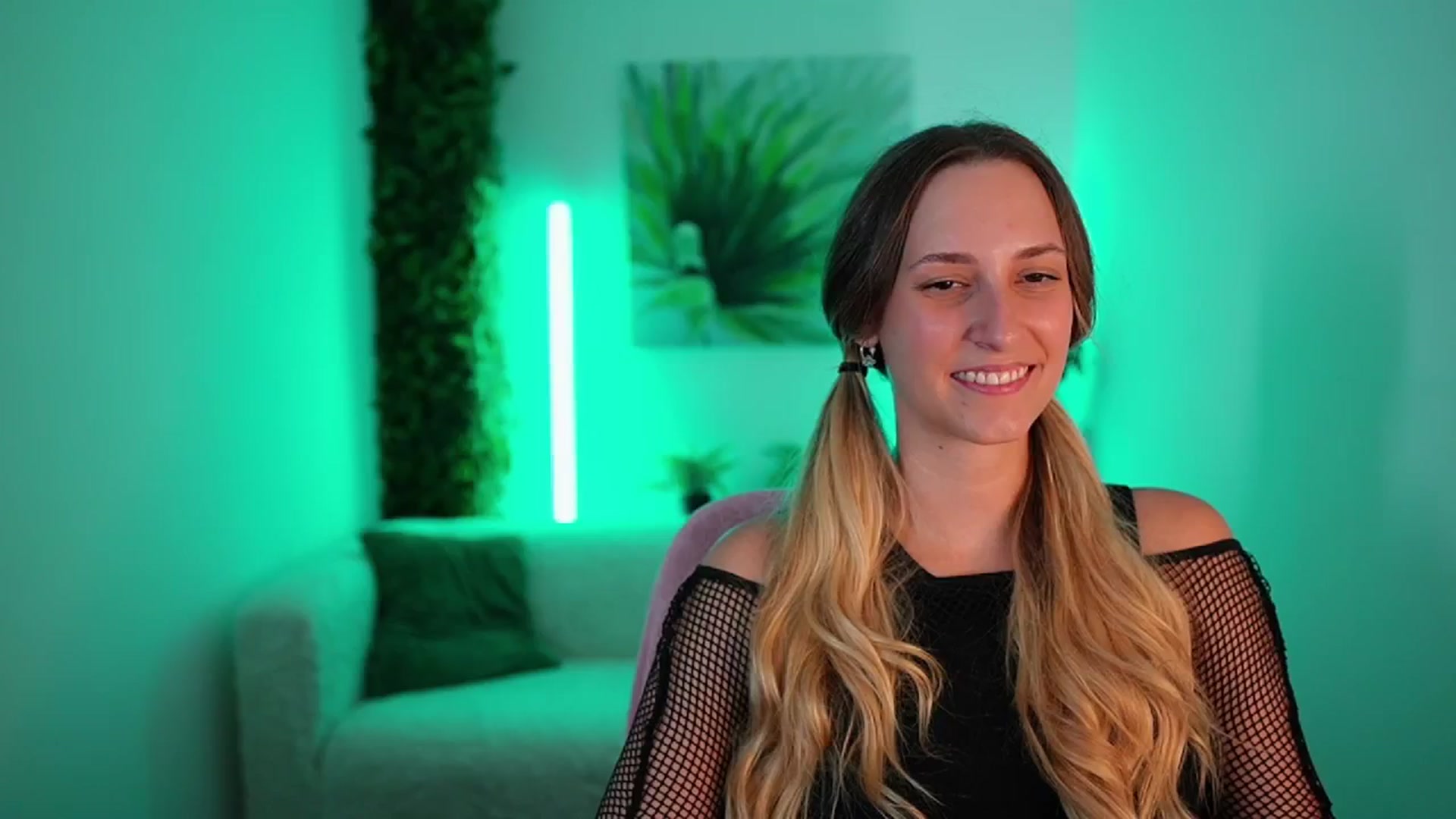 Gallery image thumbnail from Agatha_Vega's myfreecams stream on, 08/24/2024, 19:05 image 5 of 20