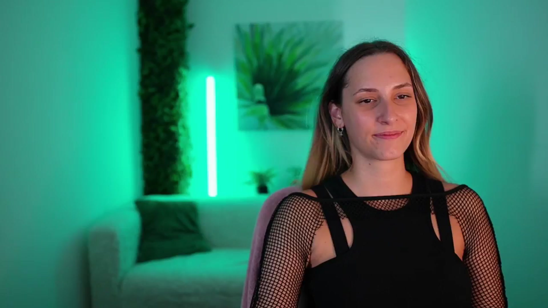 Gallery image thumbnail from Agatha_Vega's myfreecams stream on, 08/24/2024, 19:44 image 17 of 20