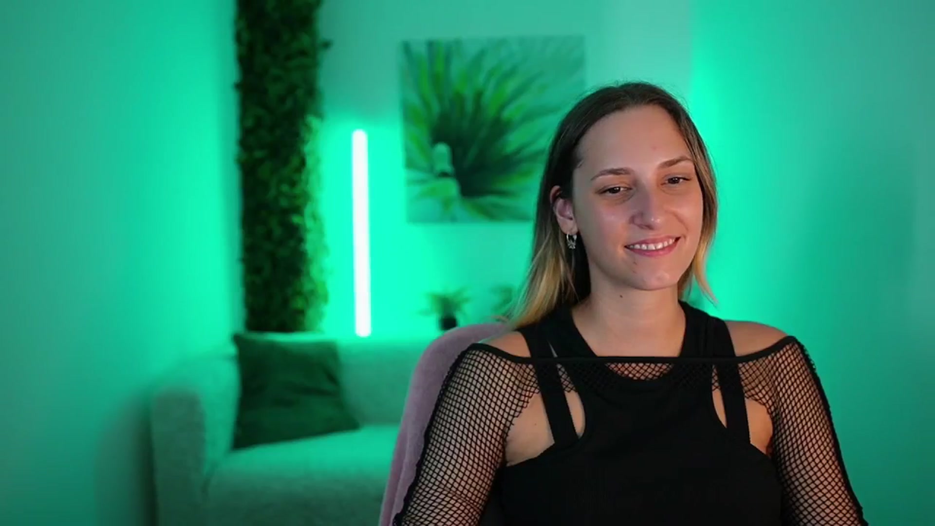 Gallery image thumbnail from Agatha_Vega's myfreecams stream on, 08/24/2024, 21:37 image 15 of 20