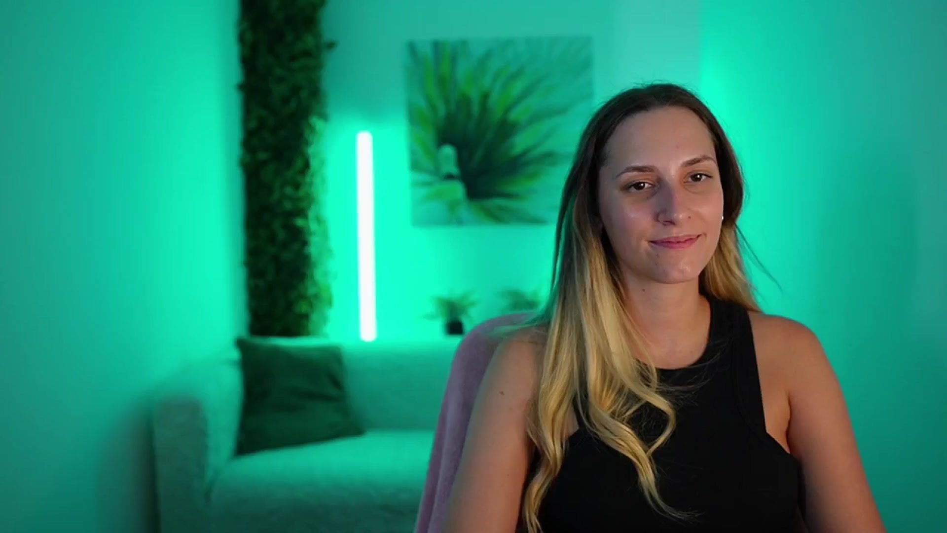 Gallery image thumbnail from Agatha_Vega's myfreecams stream on, 08/24/2024, 23:04 image 14 of 20