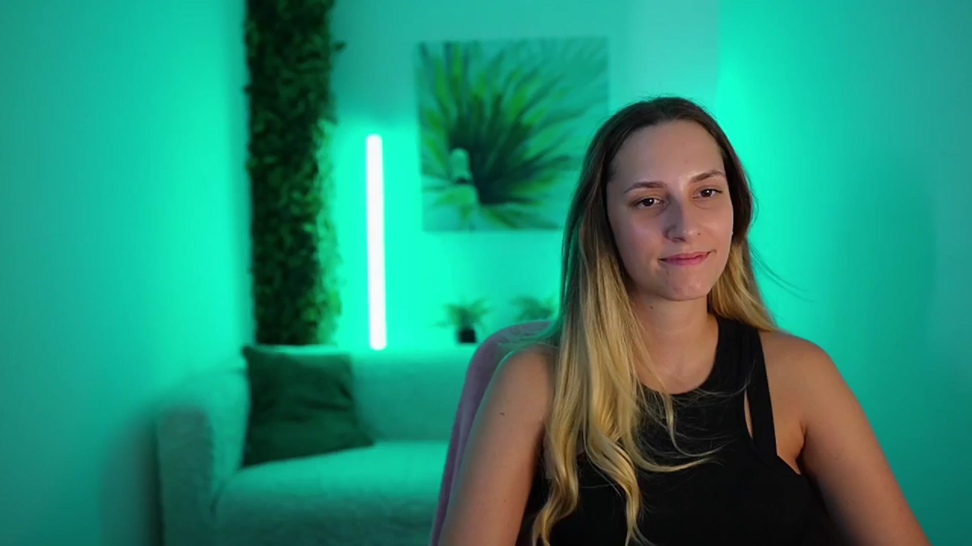 Gallery image thumbnail from Agatha_Vega's myfreecams stream on, 08/24/2024, 23:04 image 16 of 20