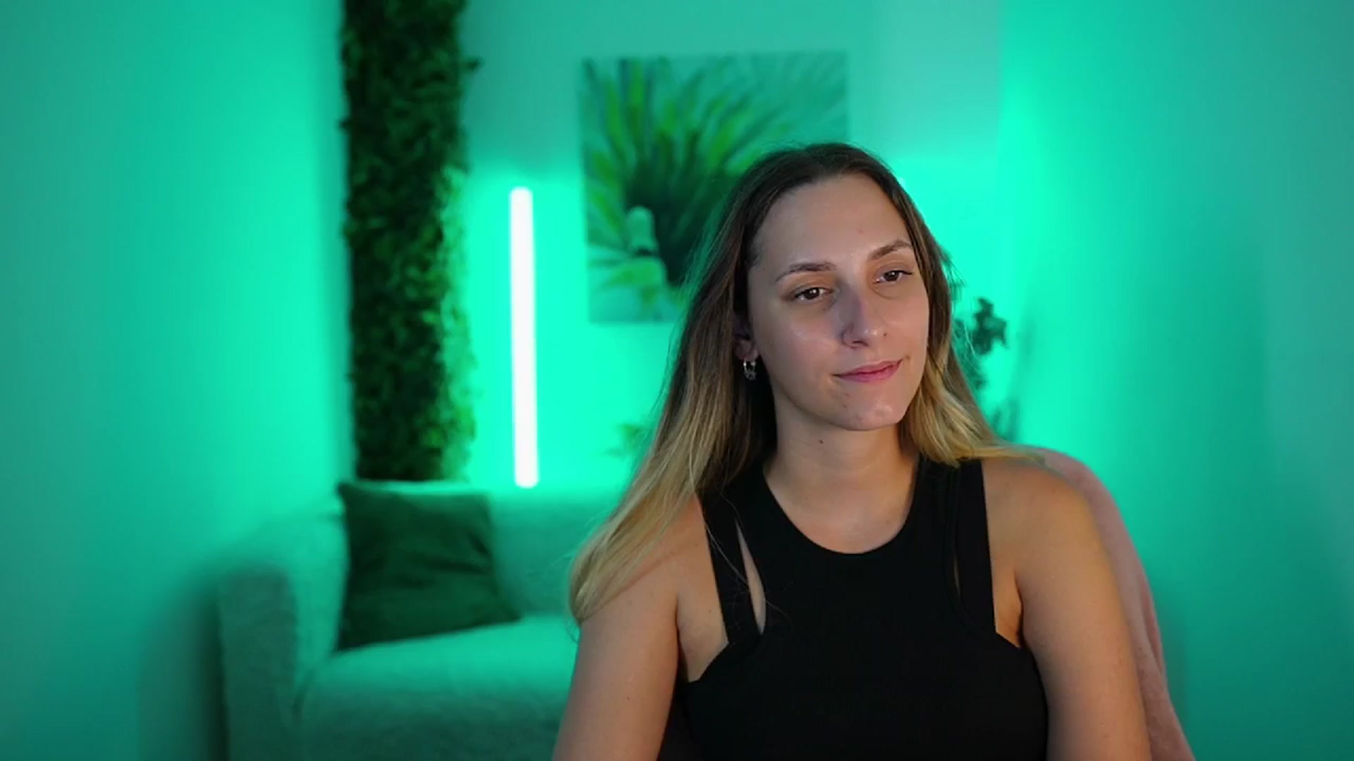Gallery image thumbnail from Agatha_Vega's myfreecams stream on, 08/24/2024, 23:04 image 20 of 20