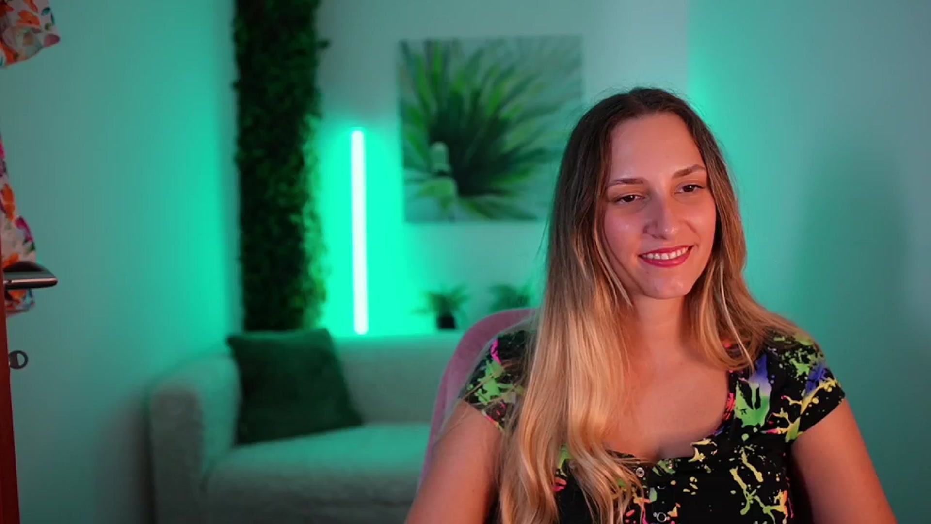 Gallery image thumbnail from Agatha_Vega's myfreecams stream on, 08/25/2024, 22:26 image 15 of 20