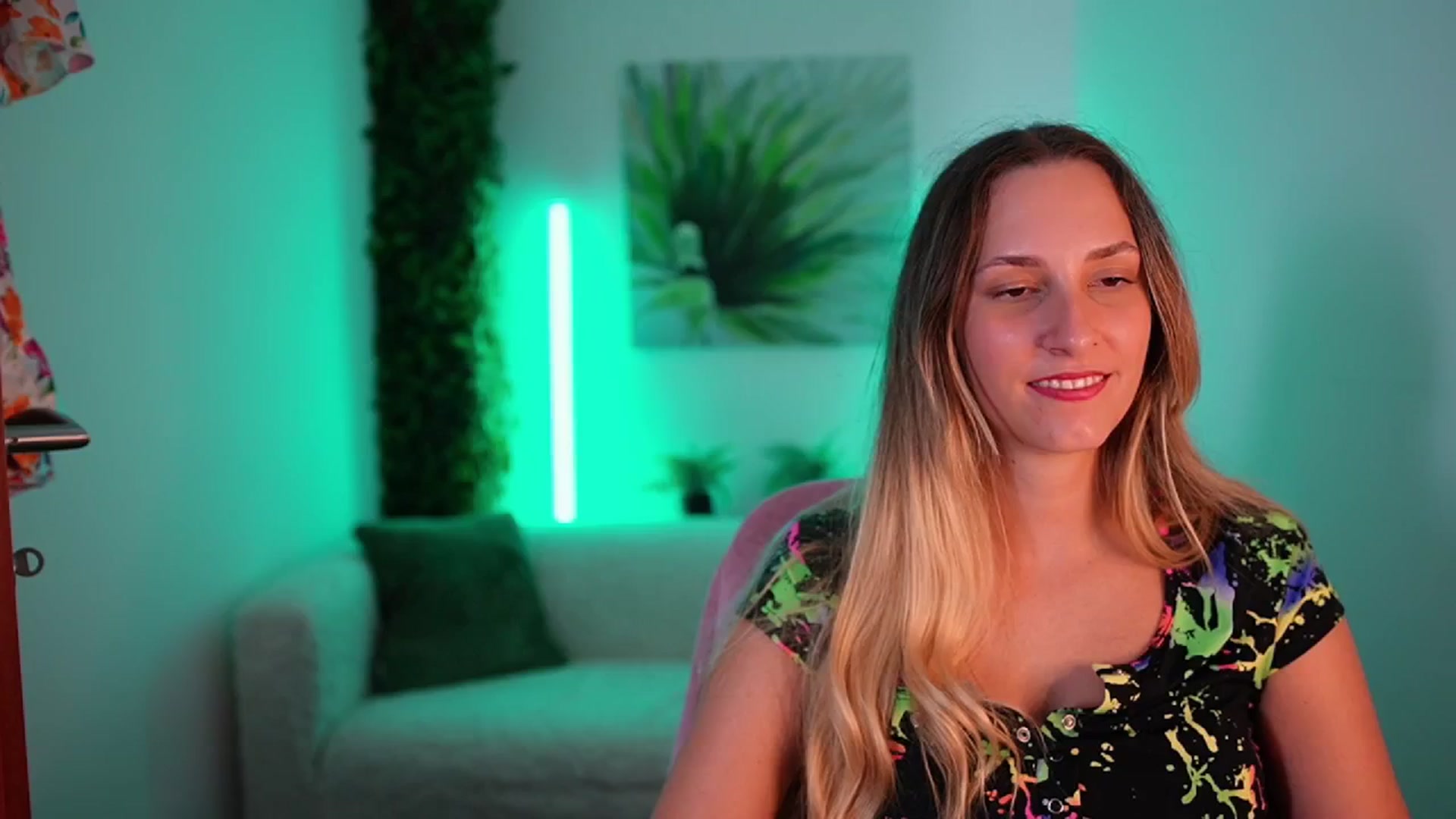 Gallery image thumbnail from Agatha_Vega's myfreecams stream on, 08/25/2024, 22:26 image 12 of 20