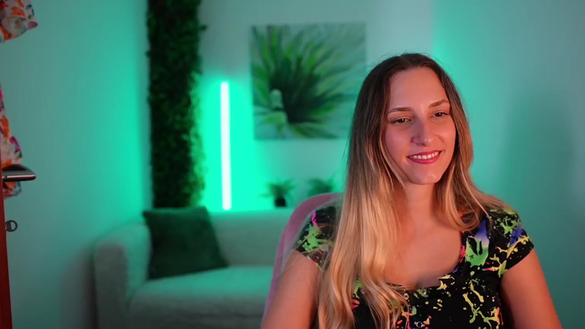 Gallery image thumbnail from Agatha_Vega's myfreecams stream on, 08/25/2024, 22:26 image 14 of 20