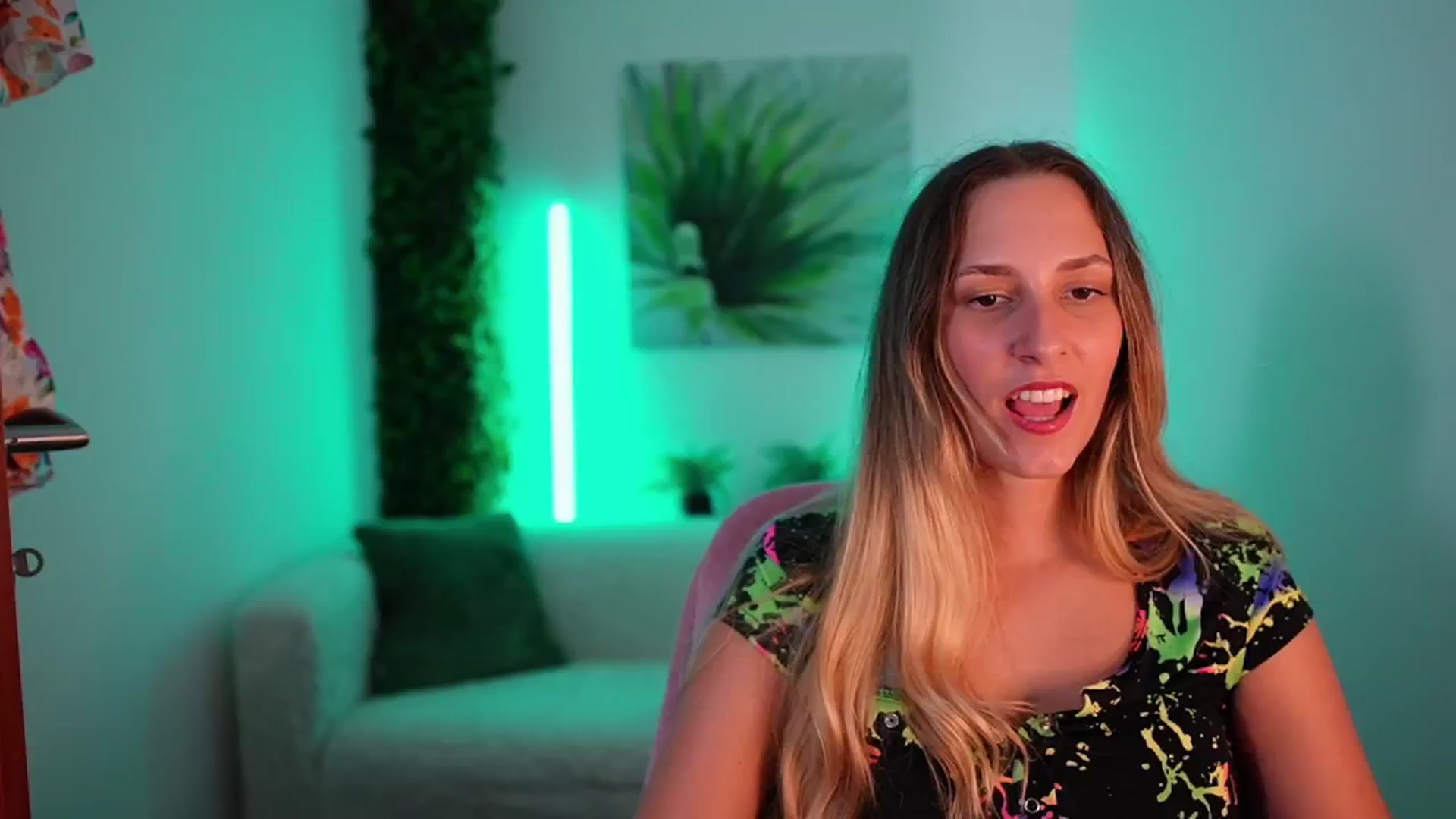 Gallery image thumbnail from Agatha_Vega's myfreecams stream on, 08/25/2024, 22:26 image 16 of 20