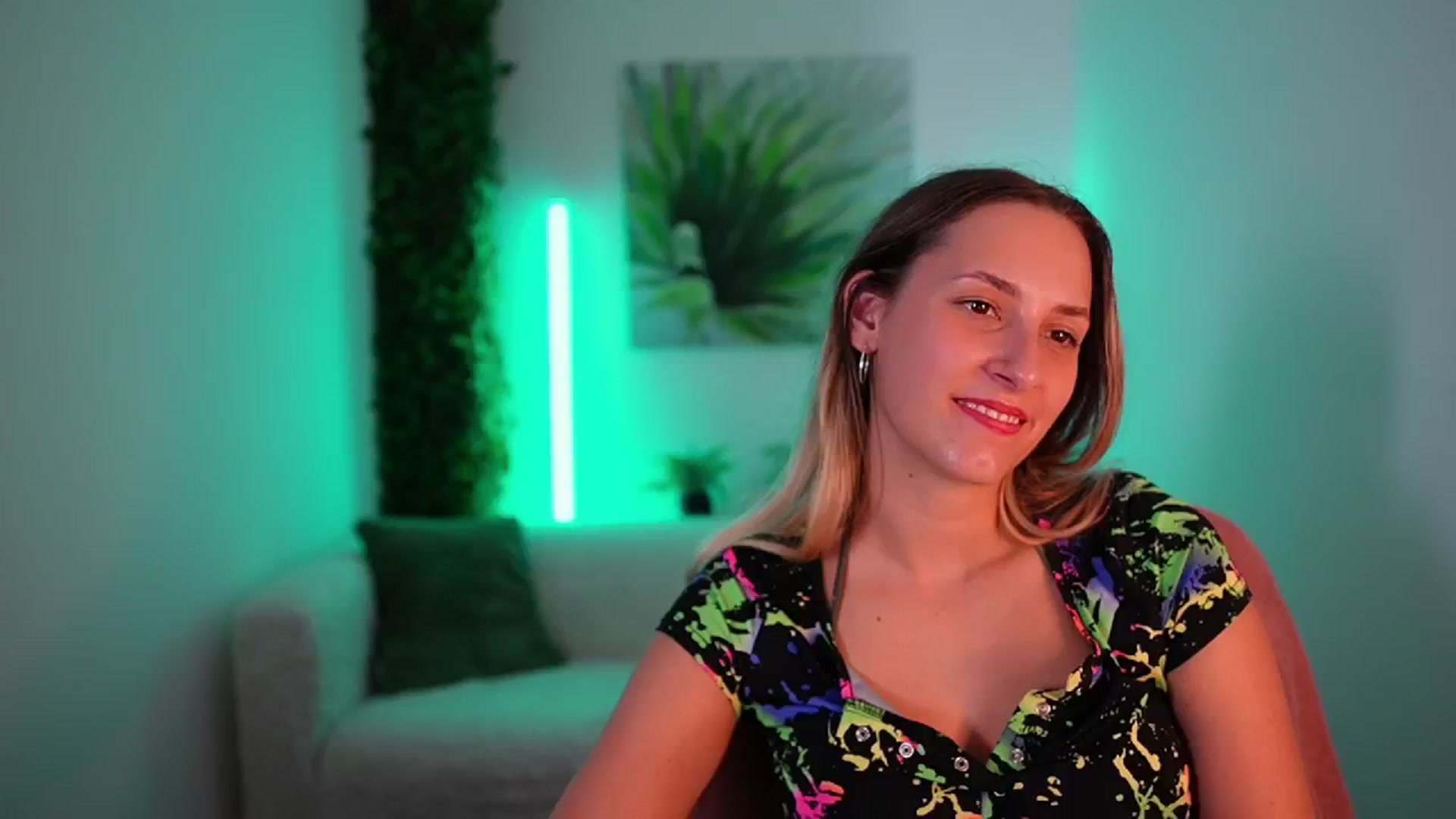 Gallery image thumbnail from Agatha_Vega's myfreecams stream on, 08/25/2024, 23:09 image 16 of 20