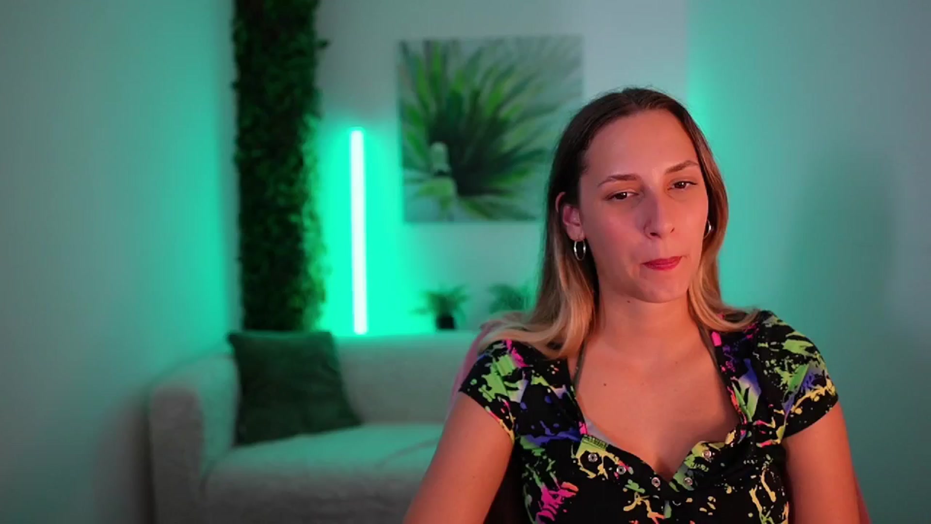 Gallery image thumbnail from Agatha_Vega's myfreecams stream on, 08/25/2024, 23:09 image 8 of 20