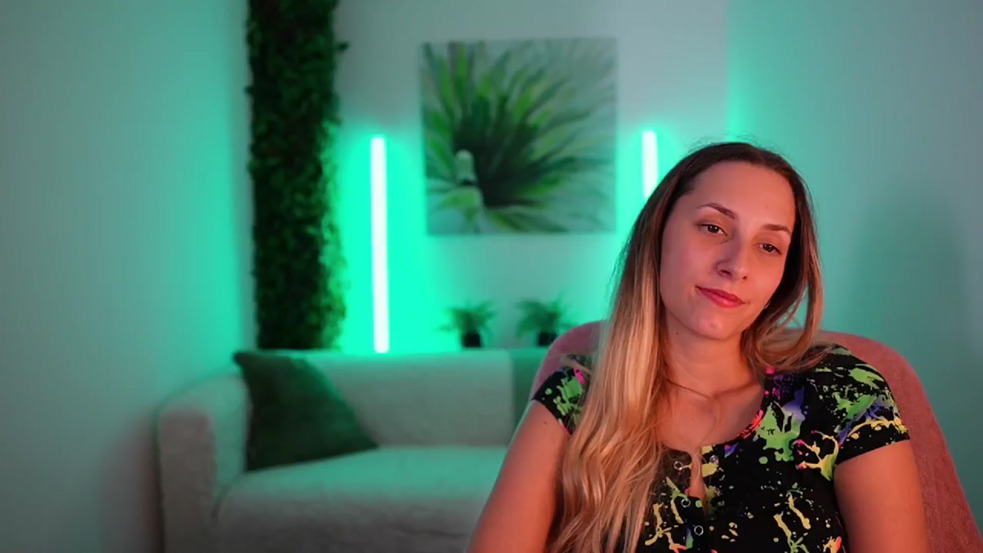 Gallery image thumbnail from Agatha_Vega's myfreecams stream on, 08/26/2024, 01:14 image 18 of 20