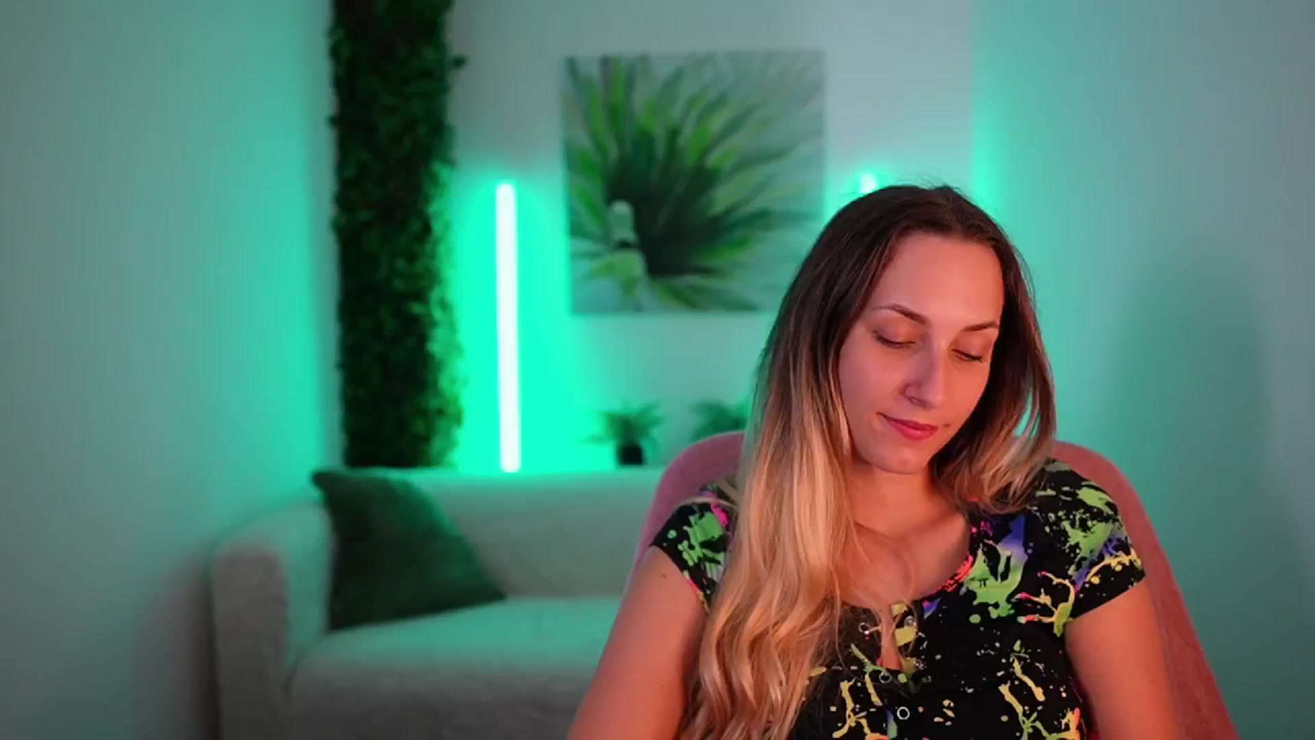 Gallery image thumbnail from Agatha_Vega's myfreecams stream on, 08/26/2024, 01:14 image 20 of 20