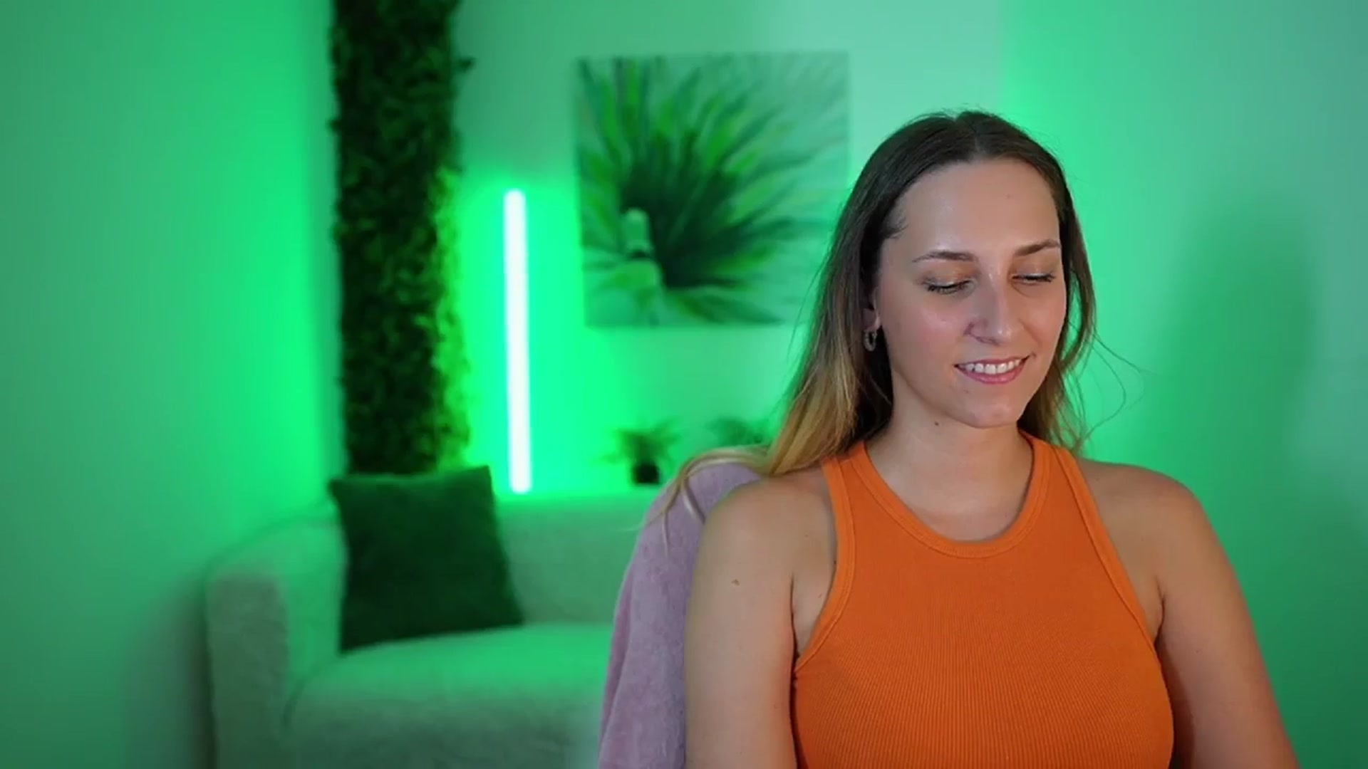 Gallery image thumbnail from Agatha_Vega's myfreecams stream on, 08/27/2024, 19:26 image 3 of 20