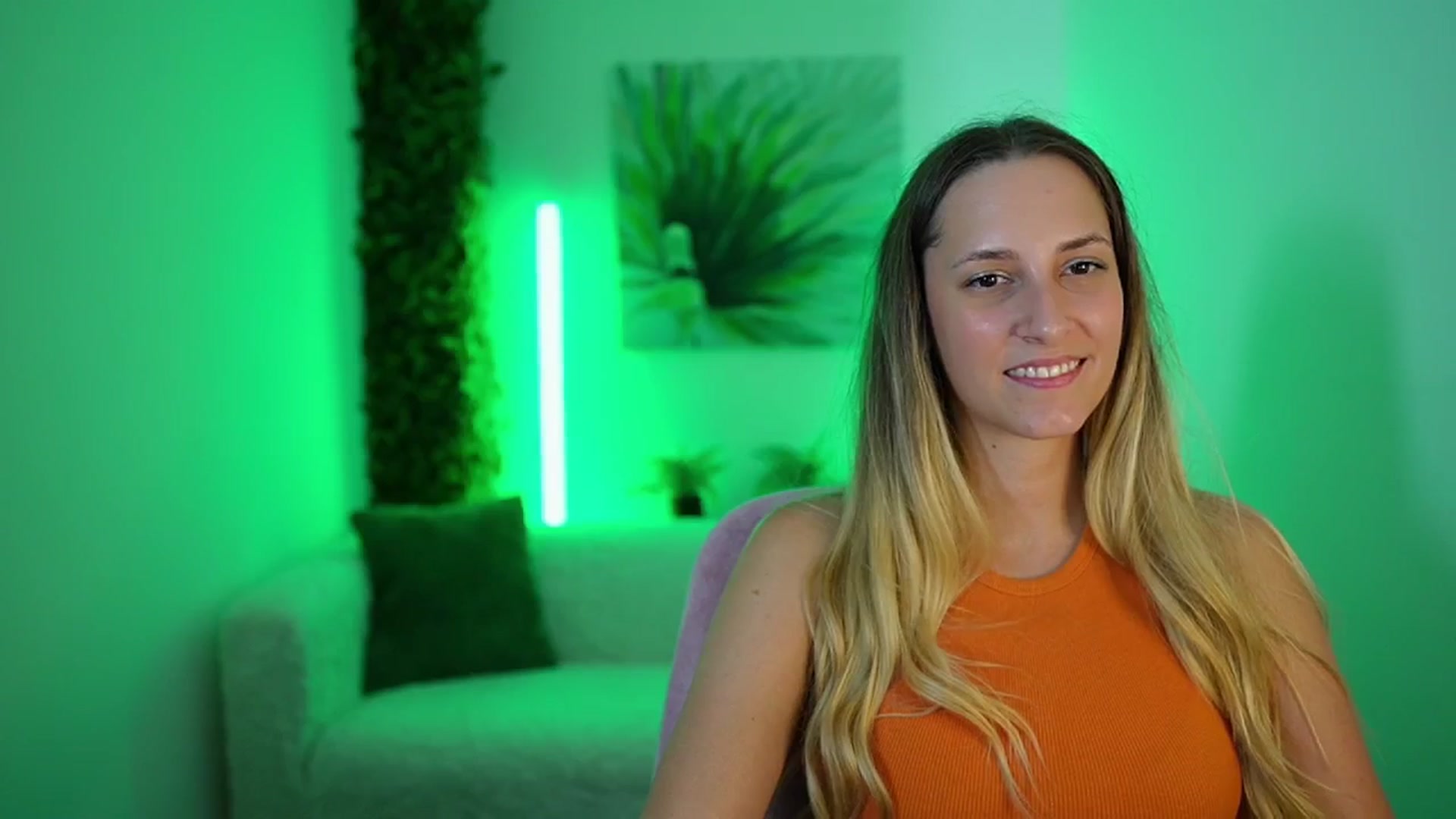 Gallery image thumbnail from Agatha_Vega's myfreecams stream on, 08/27/2024, 19:49 image 12 of 20