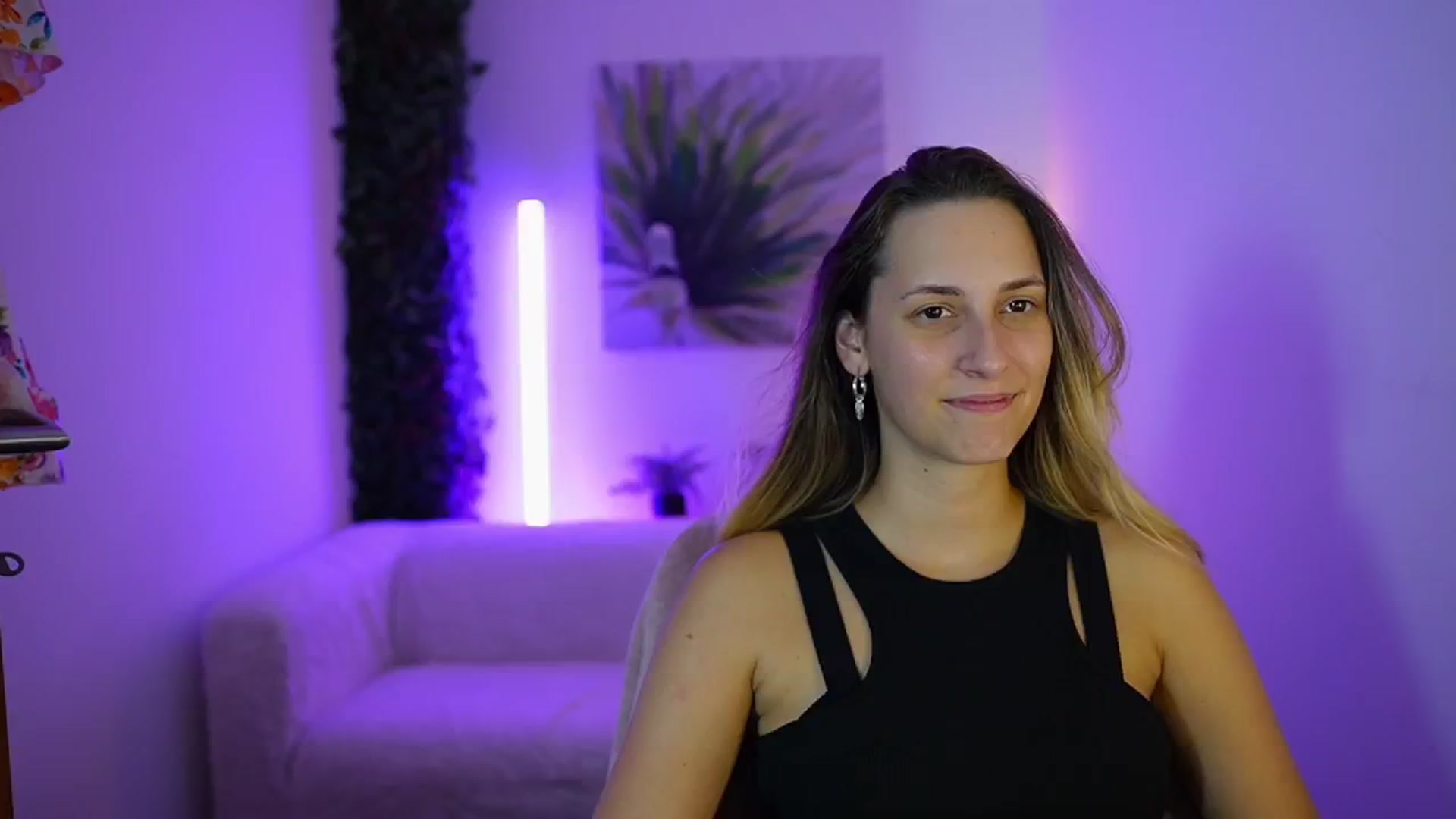 Gallery image thumbnail from Agatha_Vega's myfreecams stream on, 08/28/2024, 21:44 image 1 of 20