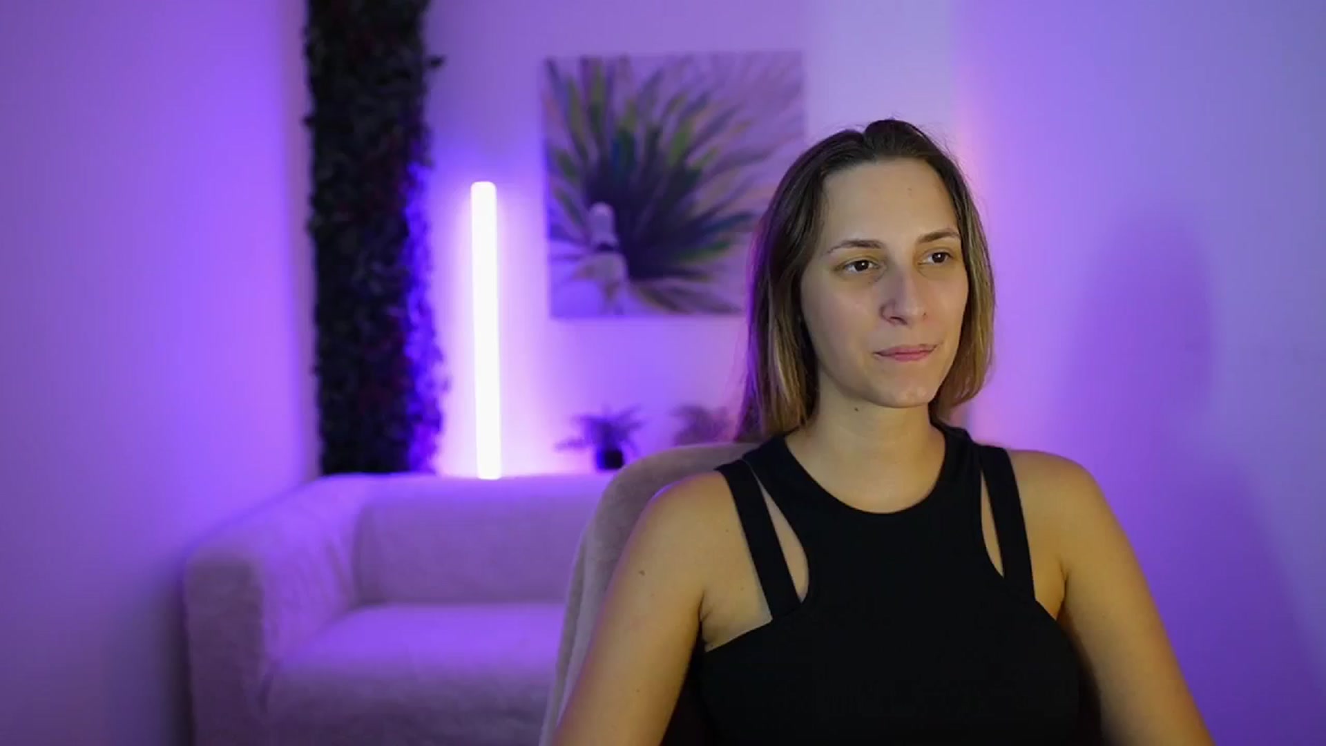 Gallery image thumbnail from Agatha_Vega's myfreecams stream on, 08/28/2024, 21:44 image 10 of 20