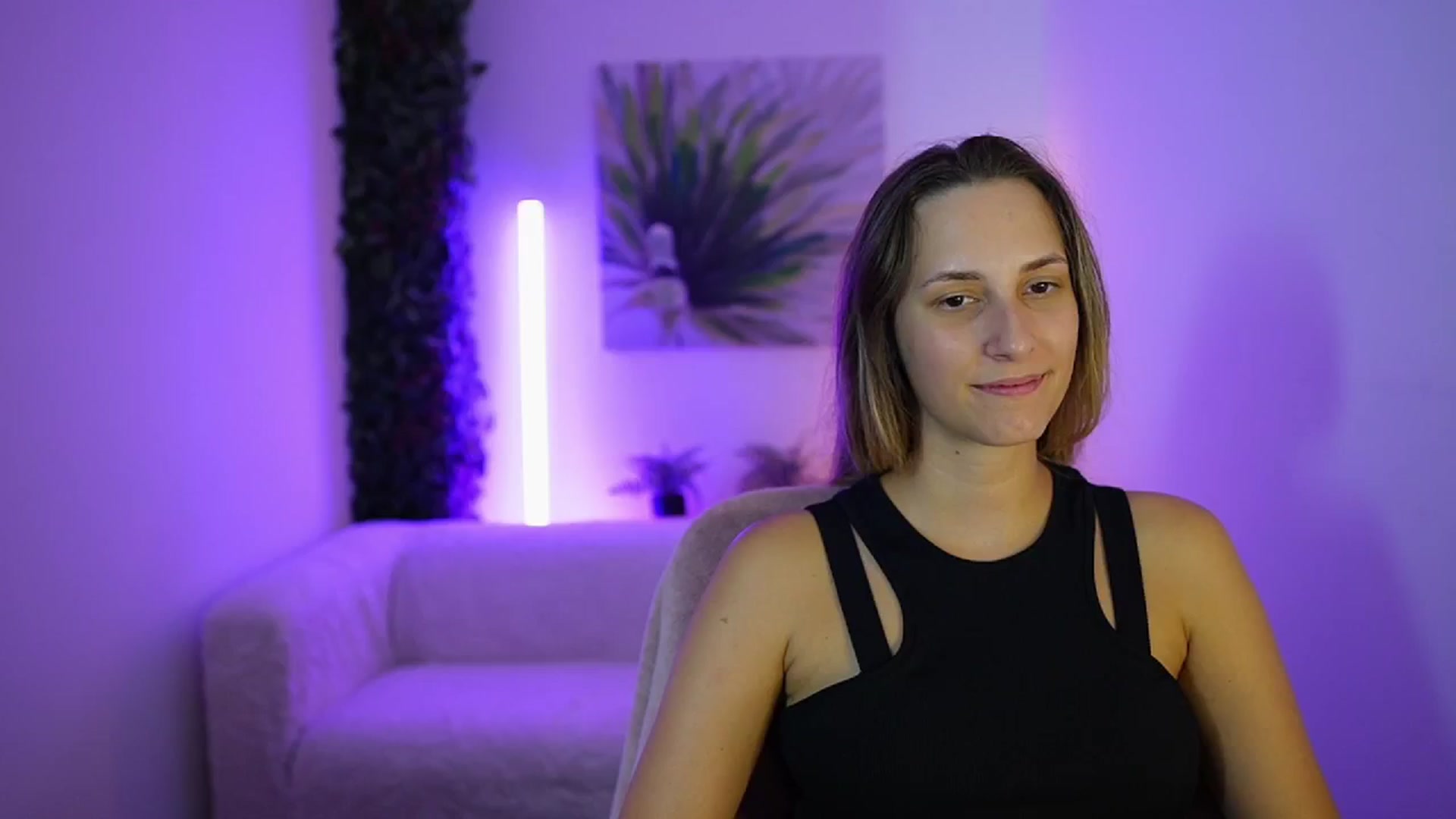 Gallery image thumbnail from Agatha_Vega's myfreecams stream on, 08/28/2024, 21:44 image 11 of 20