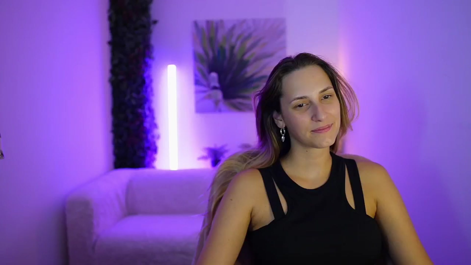Gallery image thumbnail from Agatha_Vega's myfreecams stream on, 08/28/2024, 22:12 image 8 of 20