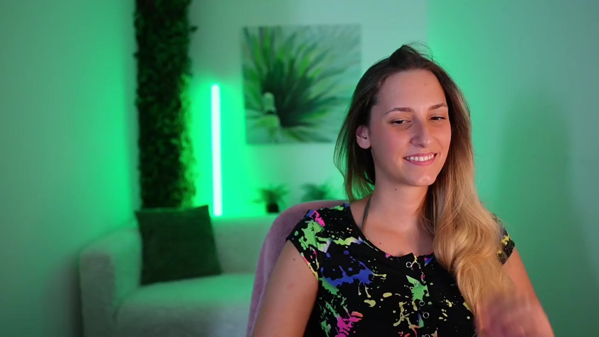 Gallery image thumbnail from Agatha_Vega's myfreecams stream on, 08/29/2024, 19:43 image 5 of 20