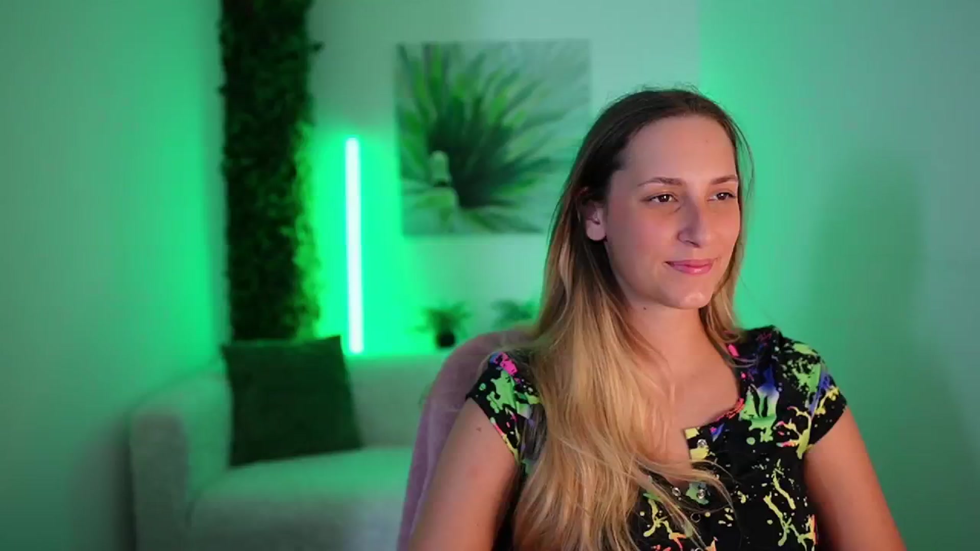 Gallery image thumbnail from Agatha_Vega's myfreecams stream on, 08/29/2024, 19:43 image 2 of 20