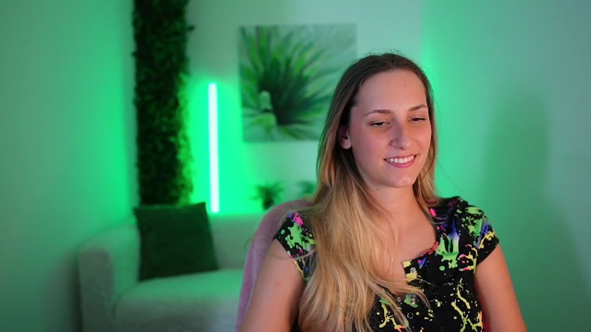 Gallery image thumbnail from Agatha_Vega's myfreecams stream on, 08/29/2024, 19:43 image 1 of 20