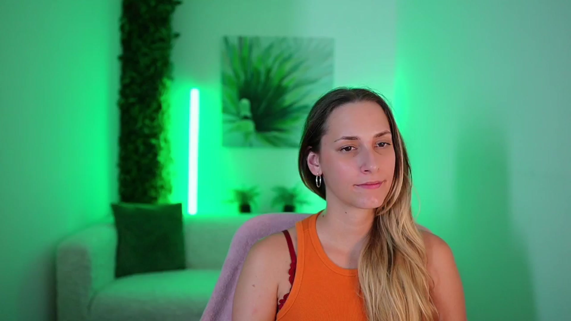 Gallery image thumbnail from Agatha_Vega's myfreecams stream on, 08/31/2024, 23:25 image 8 of 20