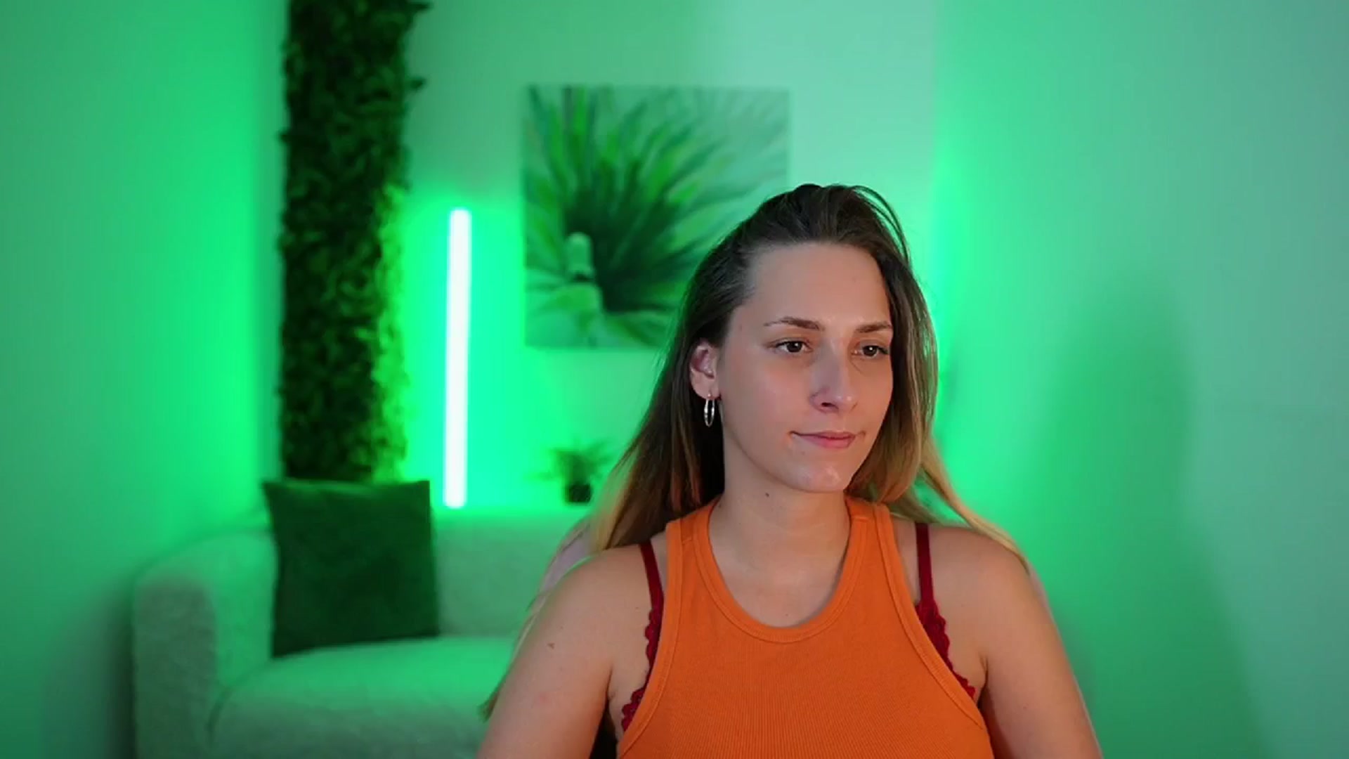 Gallery image thumbnail from Agatha_Vega's myfreecams stream on, 08/31/2024, 23:25 image 19 of 20