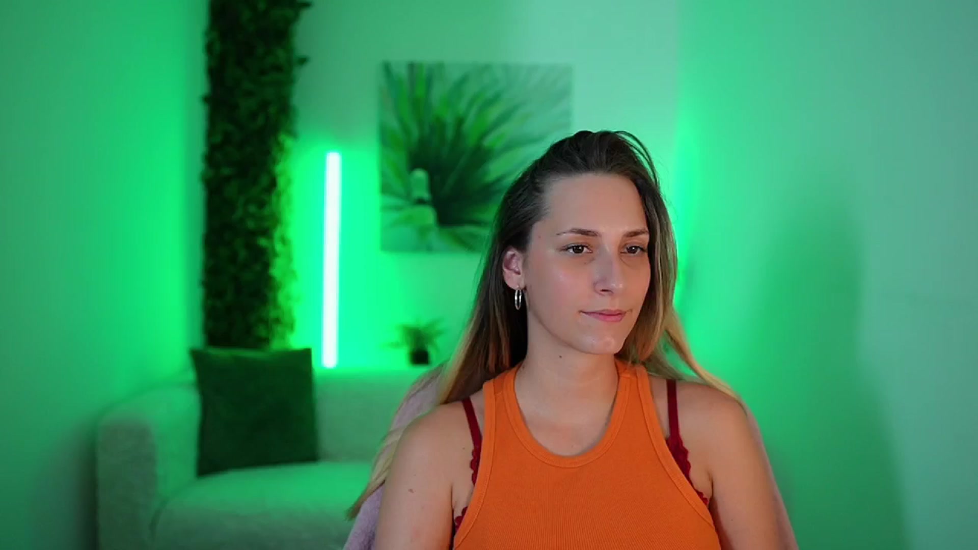 Gallery image thumbnail from Agatha_Vega's myfreecams stream on, 08/31/2024, 23:25 image 20 of 20