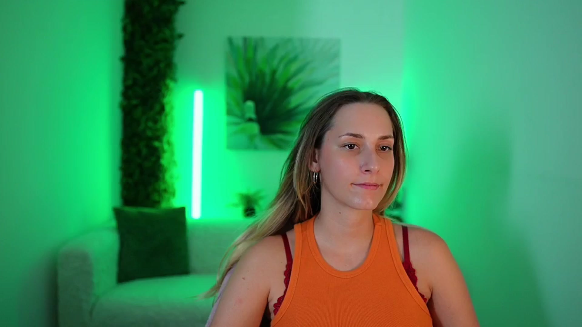 Gallery image thumbnail from Agatha_Vega's myfreecams stream on, 08/31/2024, 23:25 image 15 of 20