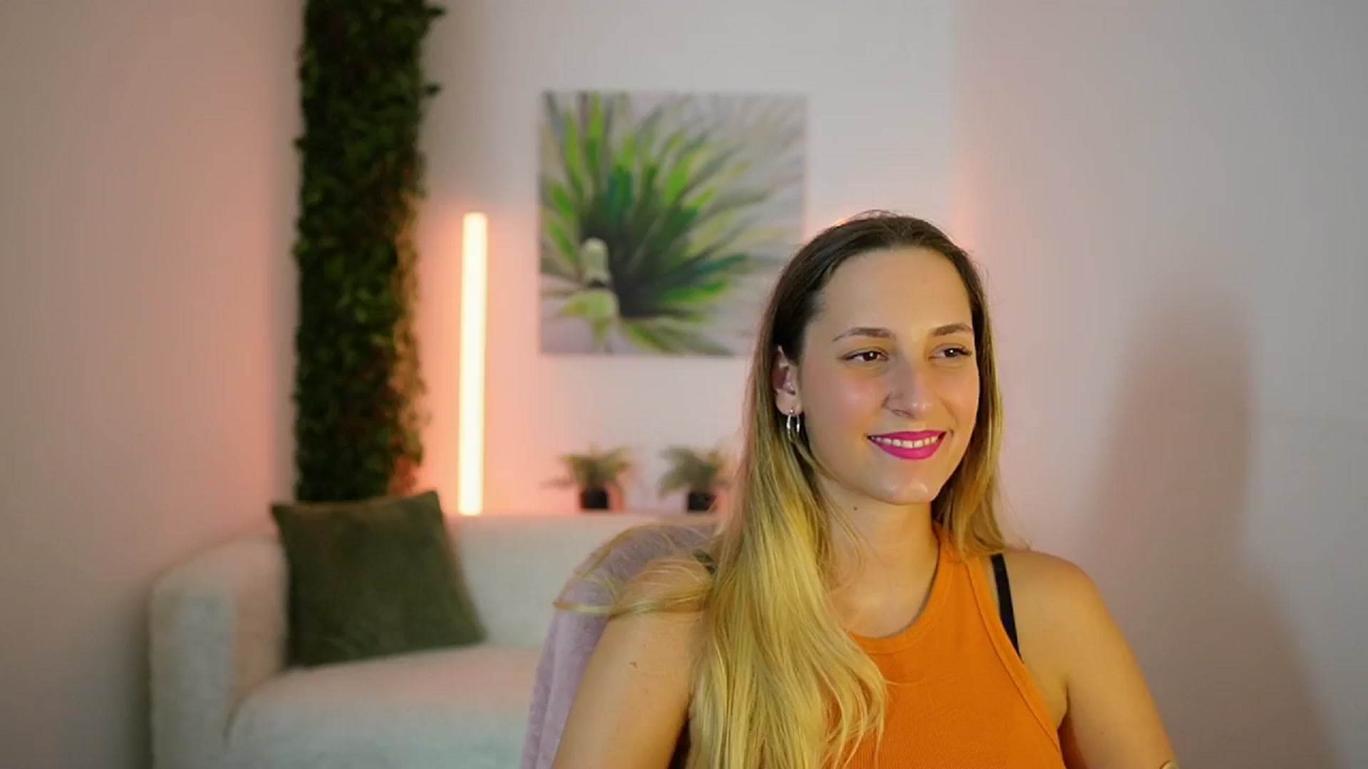 Gallery image thumbnail from Agatha_Vega's myfreecams stream on, 09/05/2024, 21:21 image 10 of 20