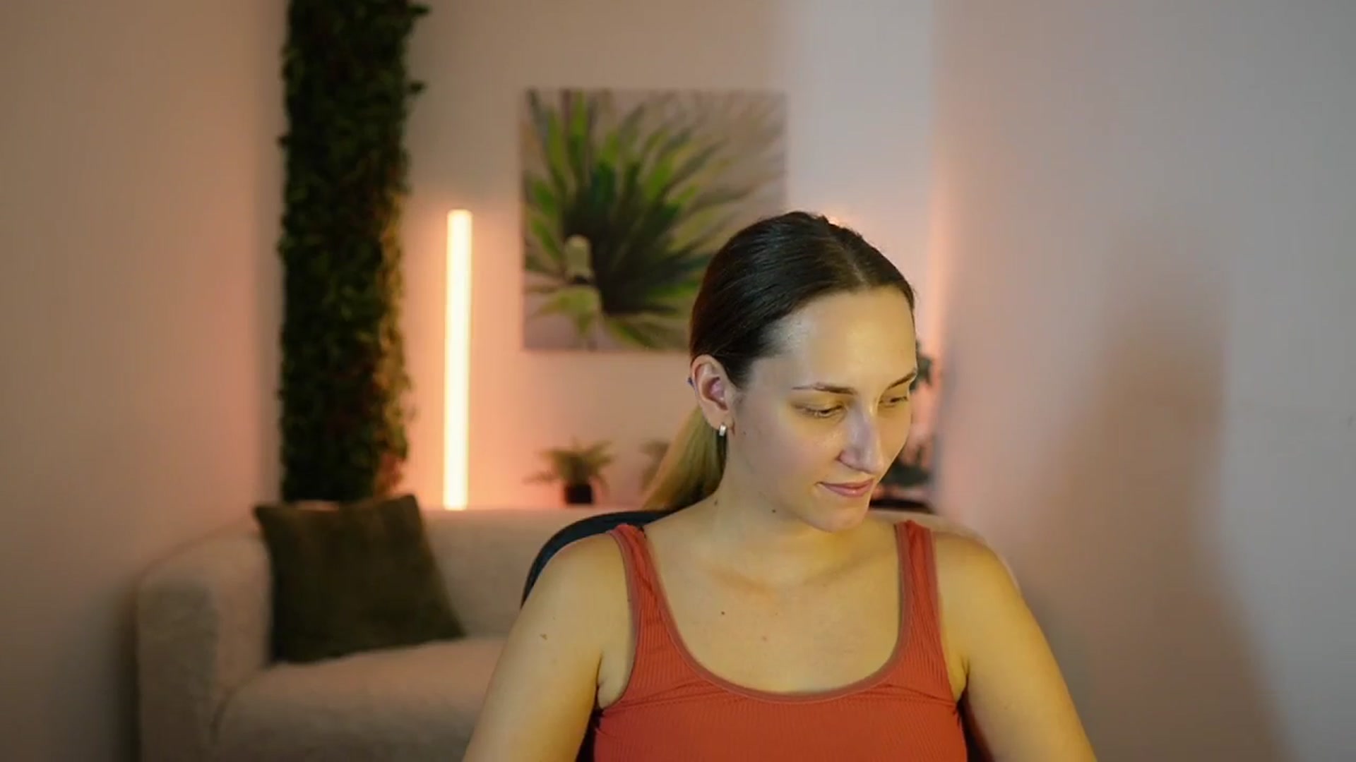 Gallery image thumbnail from Agatha_Vega's myfreecams stream on, 09/08/2024, 20:18 image 17 of 20