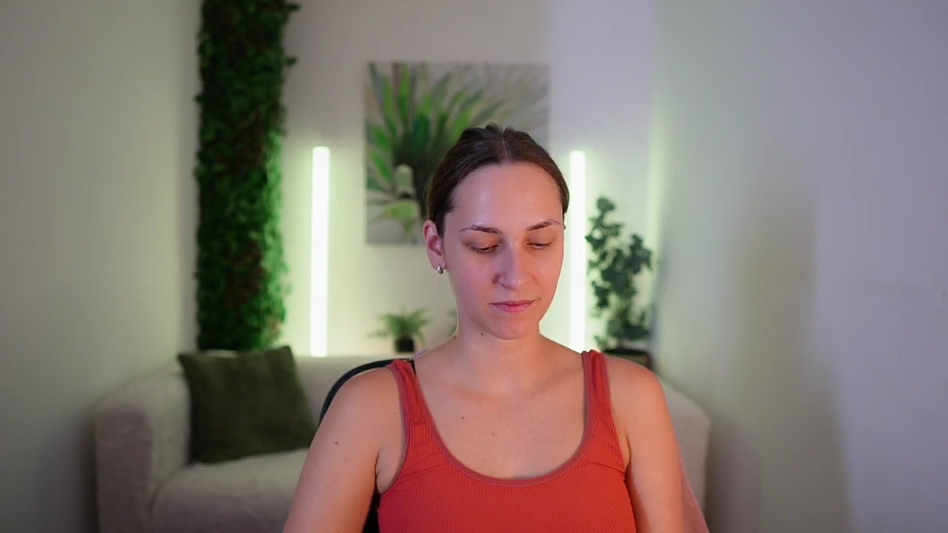 Gallery image thumbnail from Agatha_Vega's myfreecams stream on, 09/08/2024, 20:18 image 2 of 20