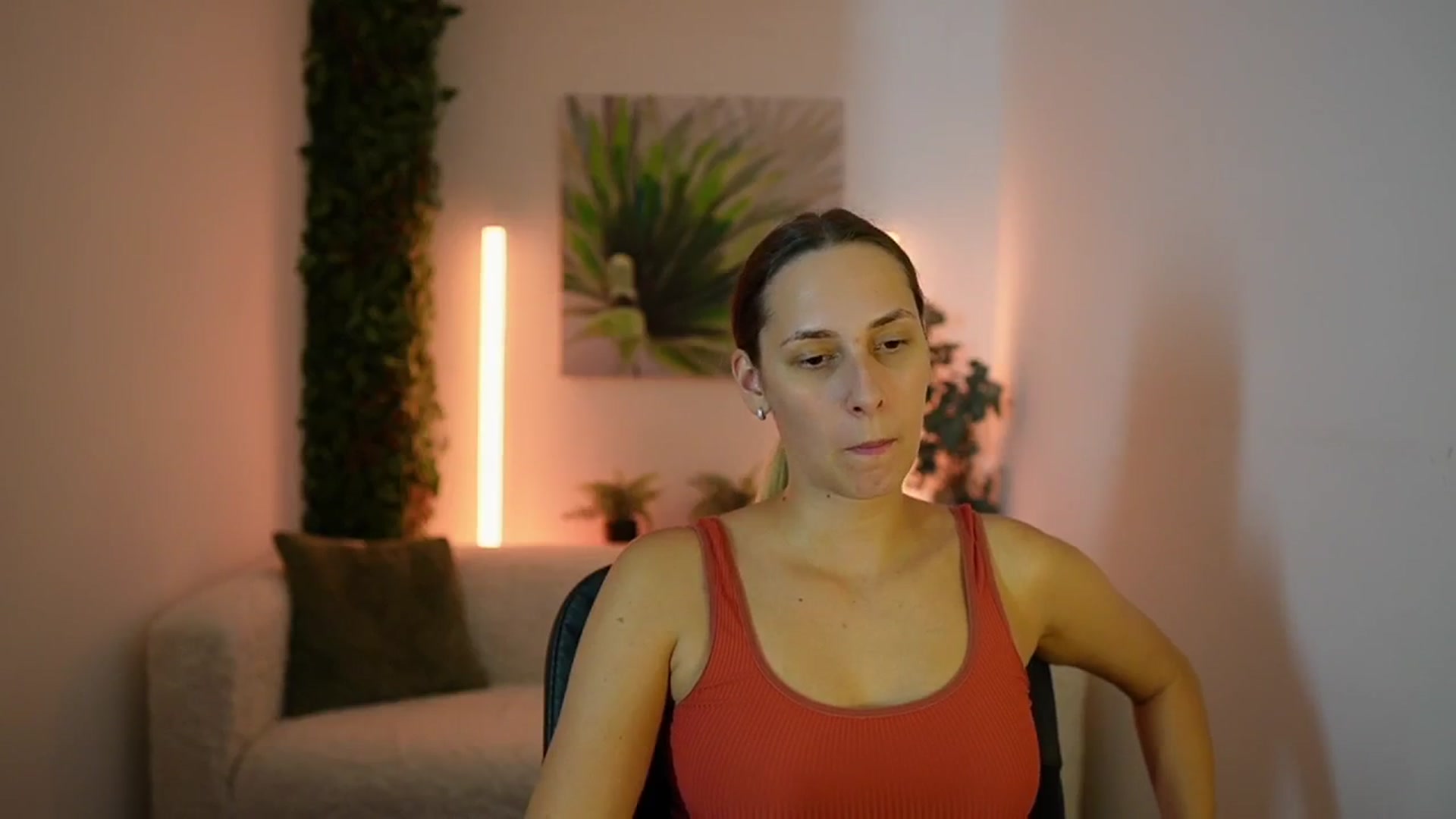 Gallery image thumbnail from Agatha_Vega's myfreecams stream on, 09/08/2024, 23:17 image 10 of 20