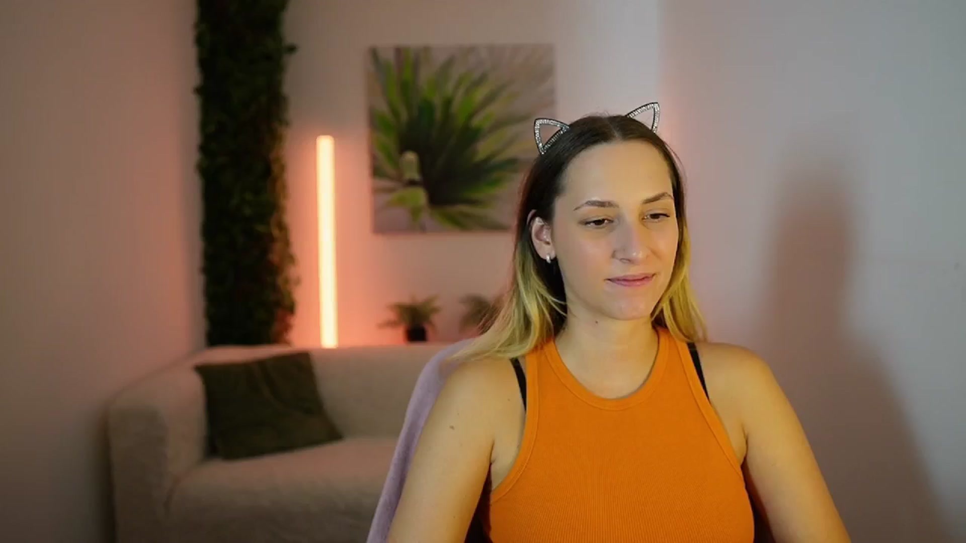 Gallery image thumbnail from Agatha_Vega's myfreecams stream on, 09/10/2024, 19:37 image 4 of 20
