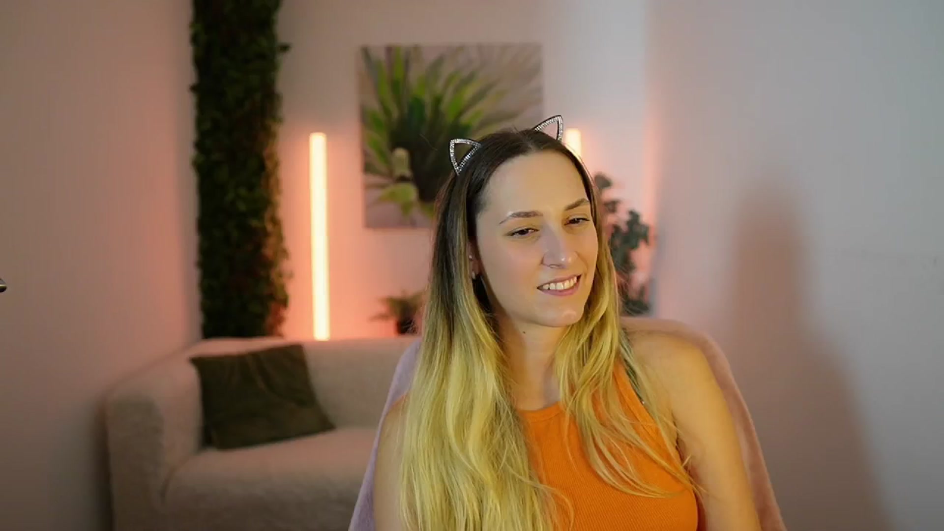 Gallery image thumbnail from Agatha_Vega's myfreecams stream on, 09/10/2024, 19:37 image 15 of 20