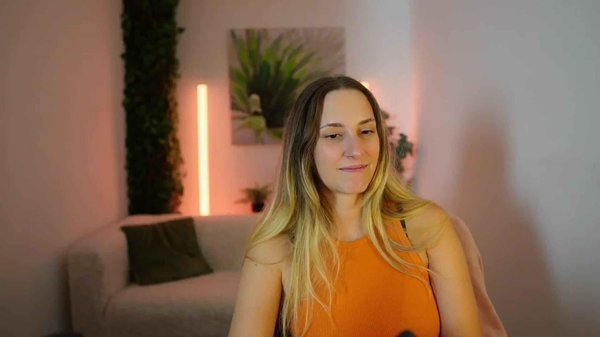 Gallery image thumbnail from Agatha_Vega's myfreecams stream on, 09/10/2024, 20:37 image 9 of 20