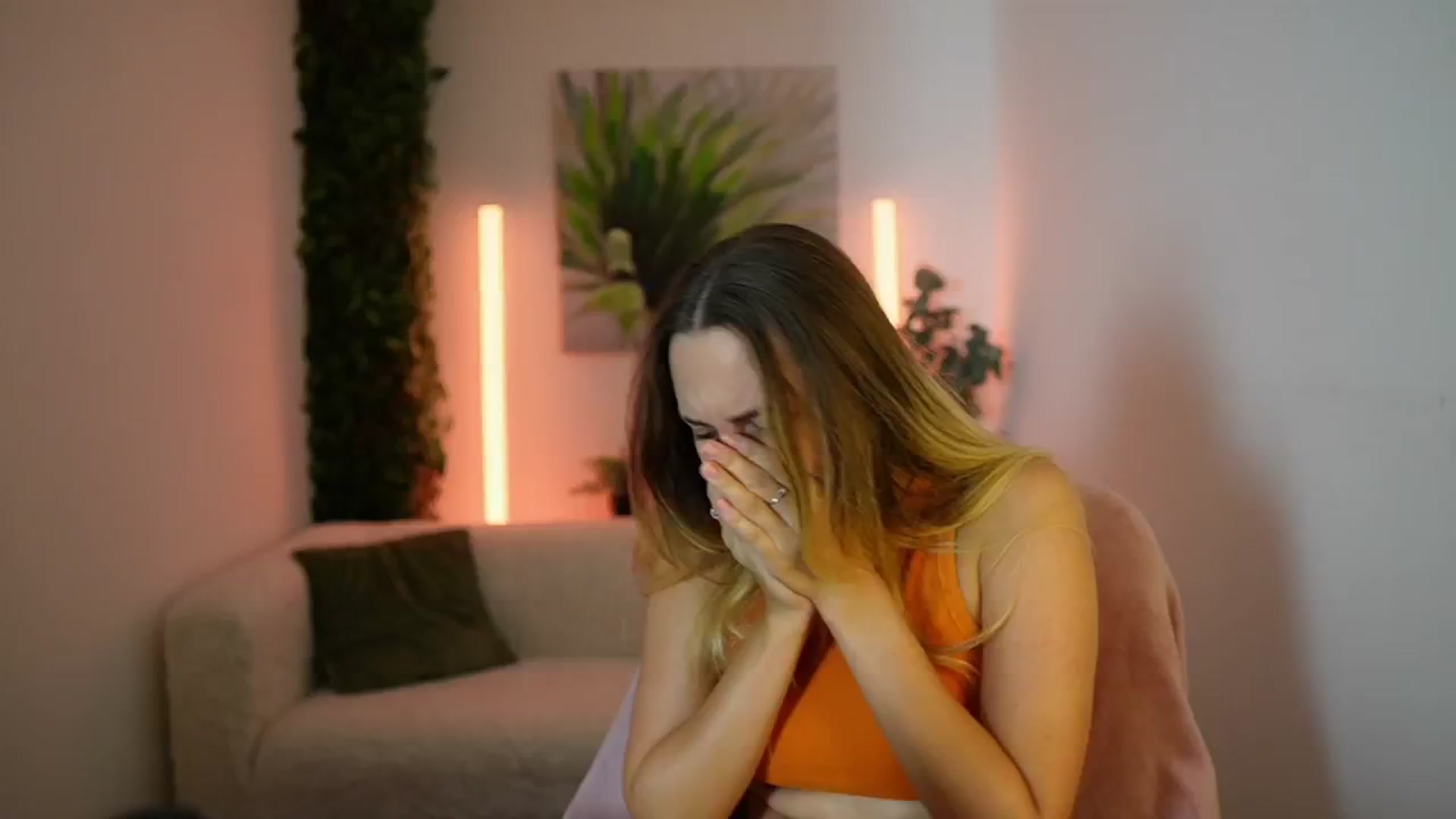 Gallery image thumbnail from Agatha_Vega's myfreecams stream on, 09/10/2024, 20:37 image 10 of 20