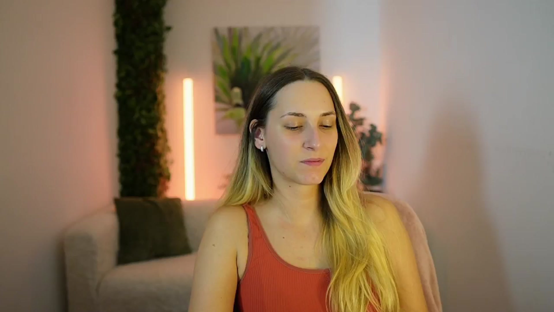 Gallery image thumbnail from Agatha_Vega's myfreecams stream on, 09/11/2024, 20:06 image 4 of 20