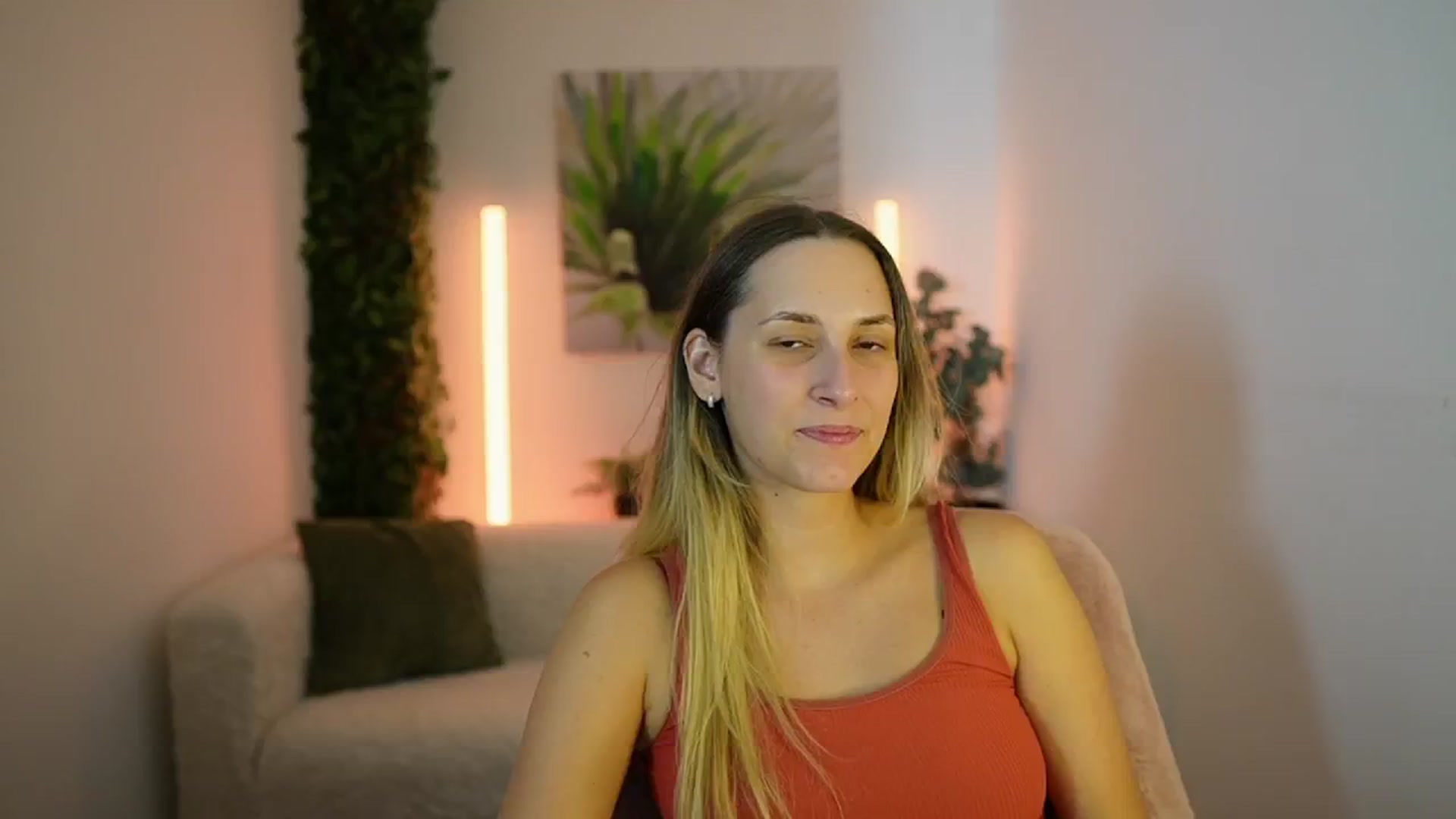 Gallery image thumbnail from Agatha_Vega's myfreecams stream on, 09/11/2024, 21:32 image 5 of 20