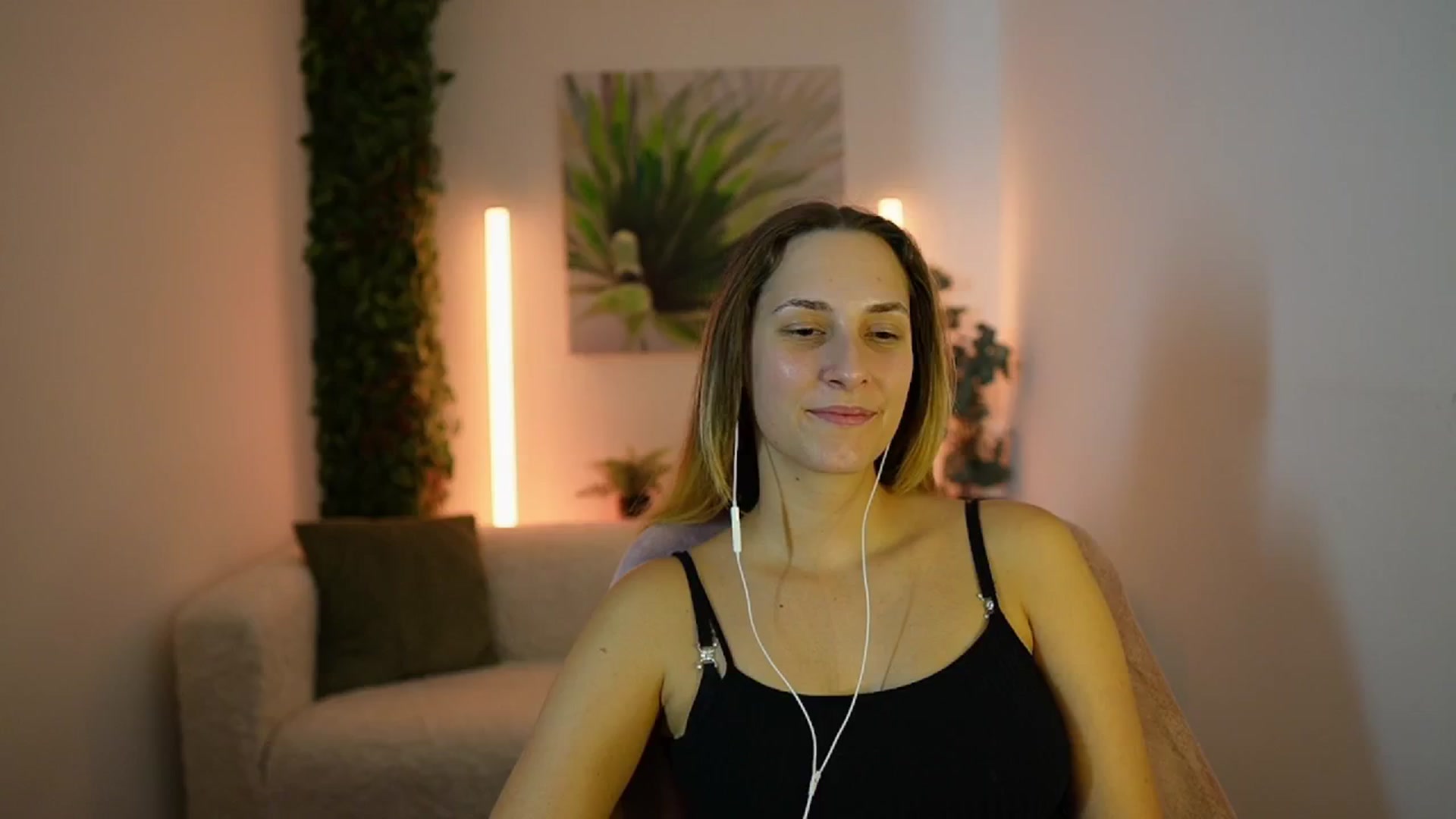 Gallery image thumbnail from Agatha_Vega's myfreecams stream on, 09/12/2024, 21:00 image 7 of 20