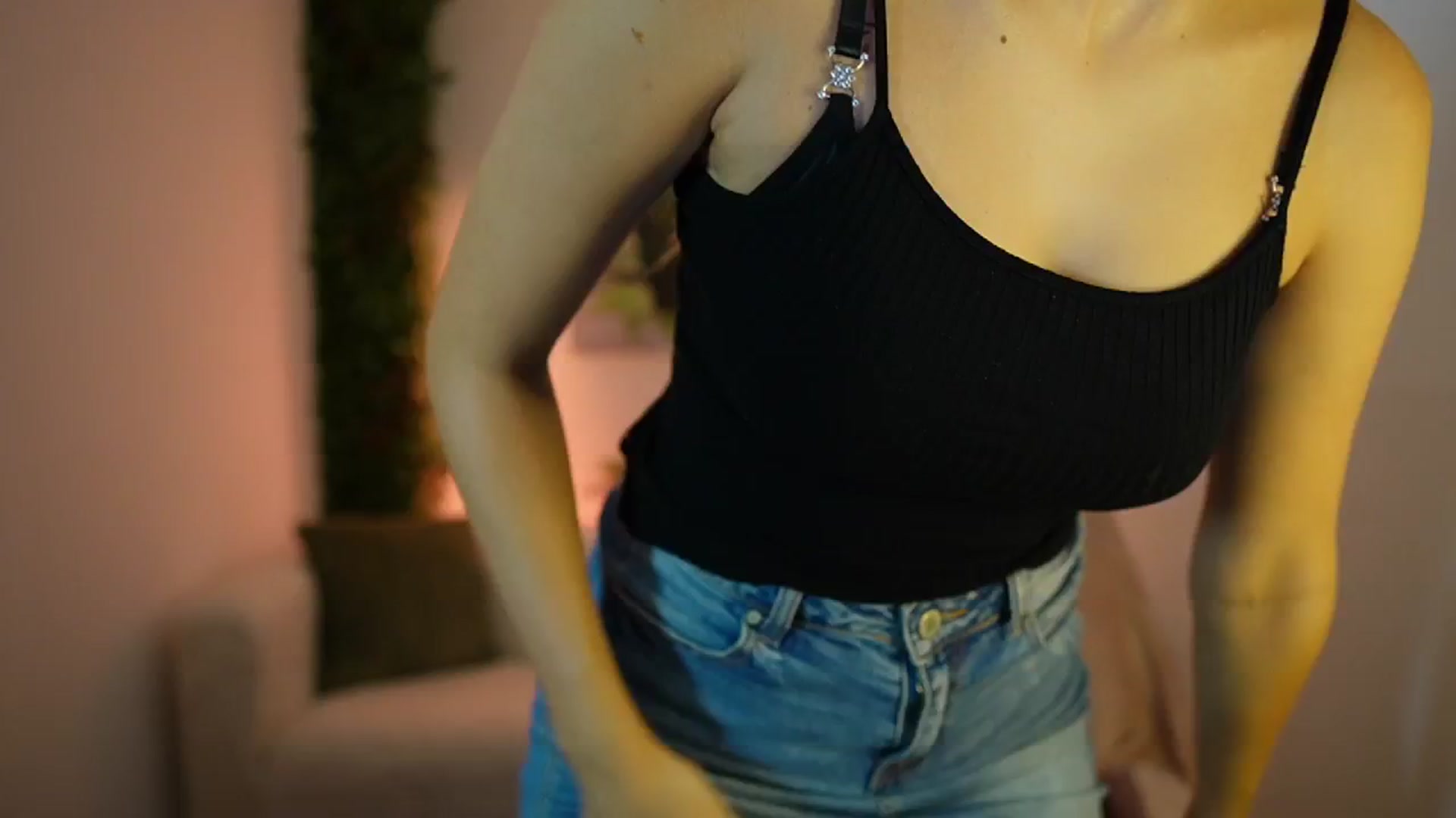 Gallery image thumbnail from Agatha_Vega's myfreecams stream on, 09/12/2024, 21:00 image 11 of 20