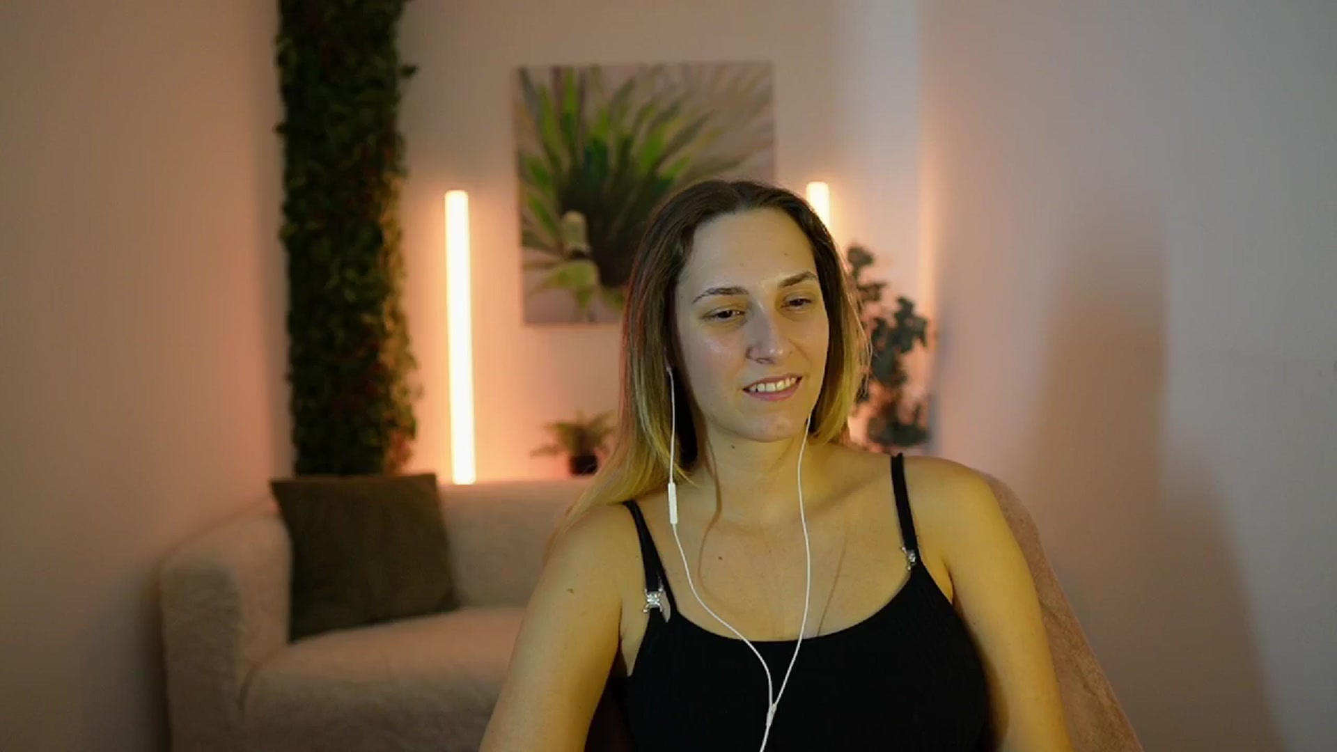 Gallery image thumbnail from Agatha_Vega's myfreecams stream on, 09/12/2024, 21:00 image 8 of 20