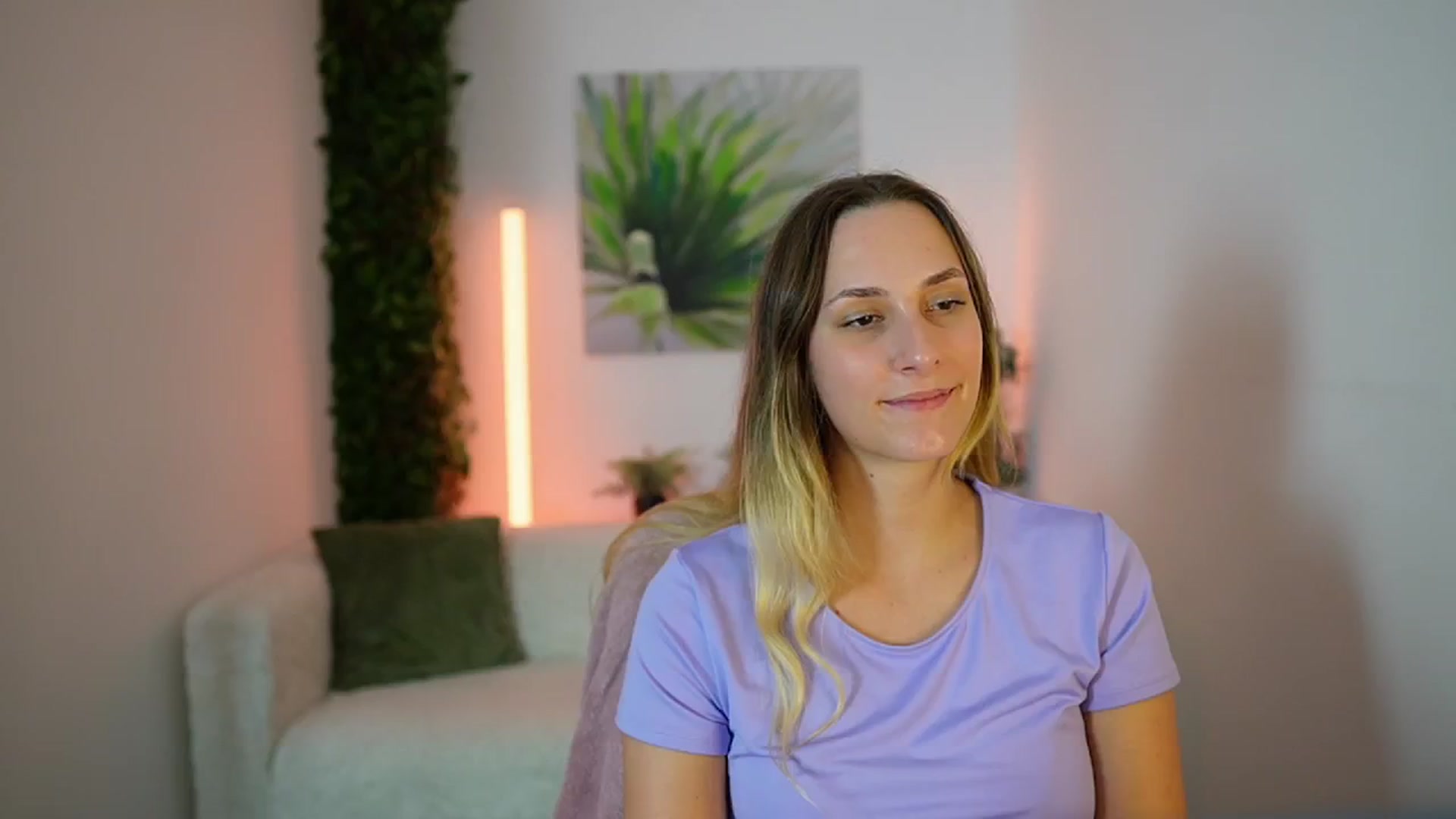 Gallery image thumbnail from Agatha_Vega's myfreecams stream on, 09/15/2024, 21:10 image 13 of 20