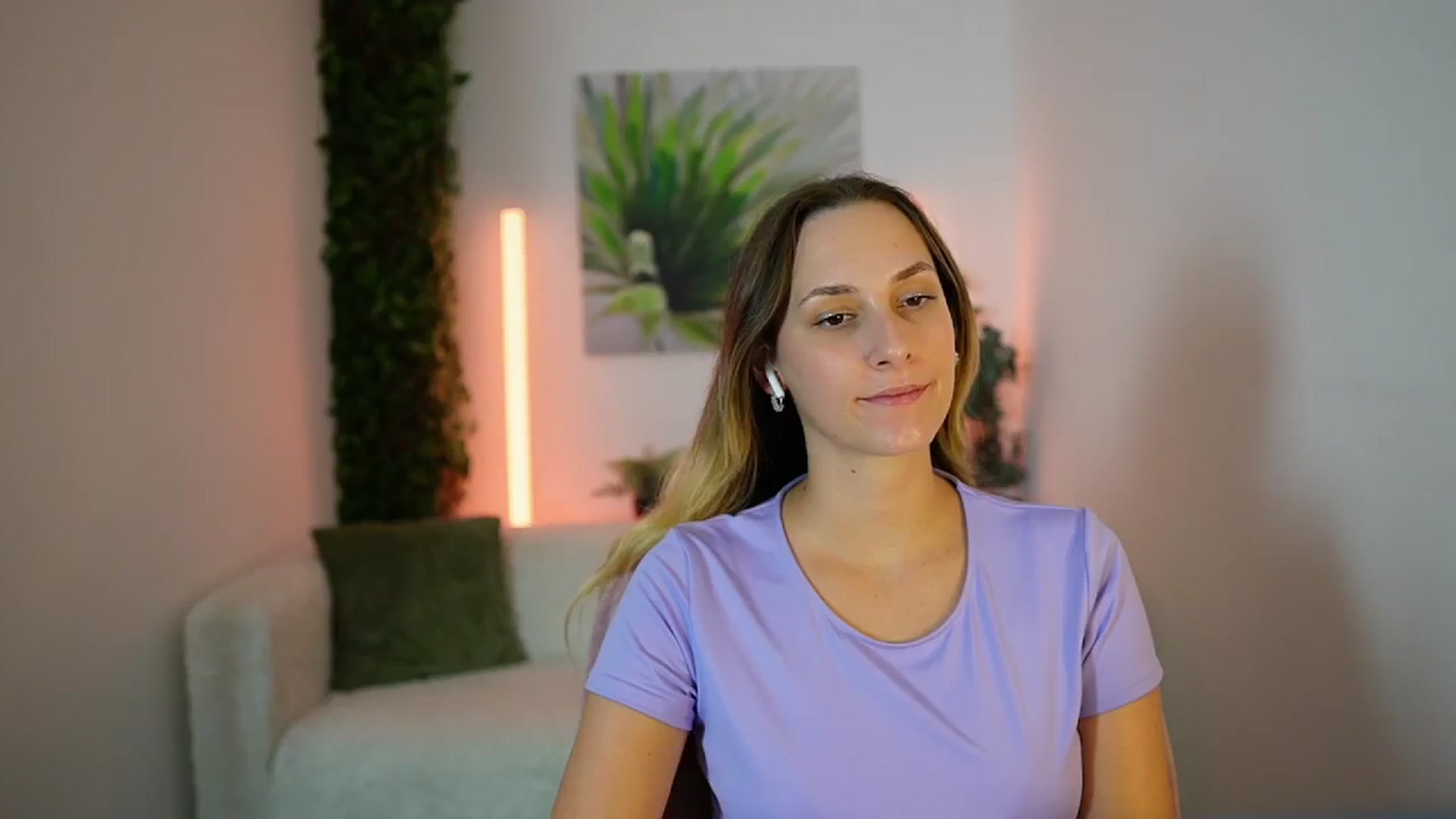 Gallery image thumbnail from Agatha_Vega's myfreecams stream on, 09/15/2024, 21:10 image 8 of 20